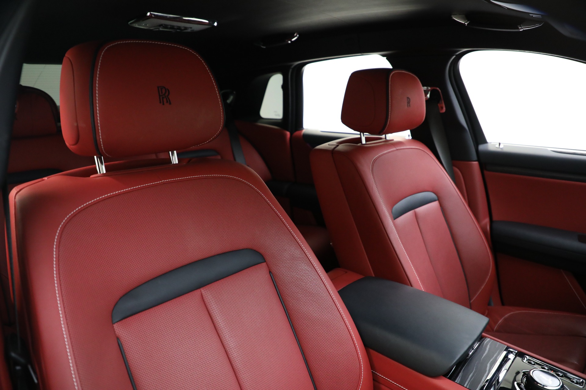 Used-2021-Rolls-Royce-Ghost