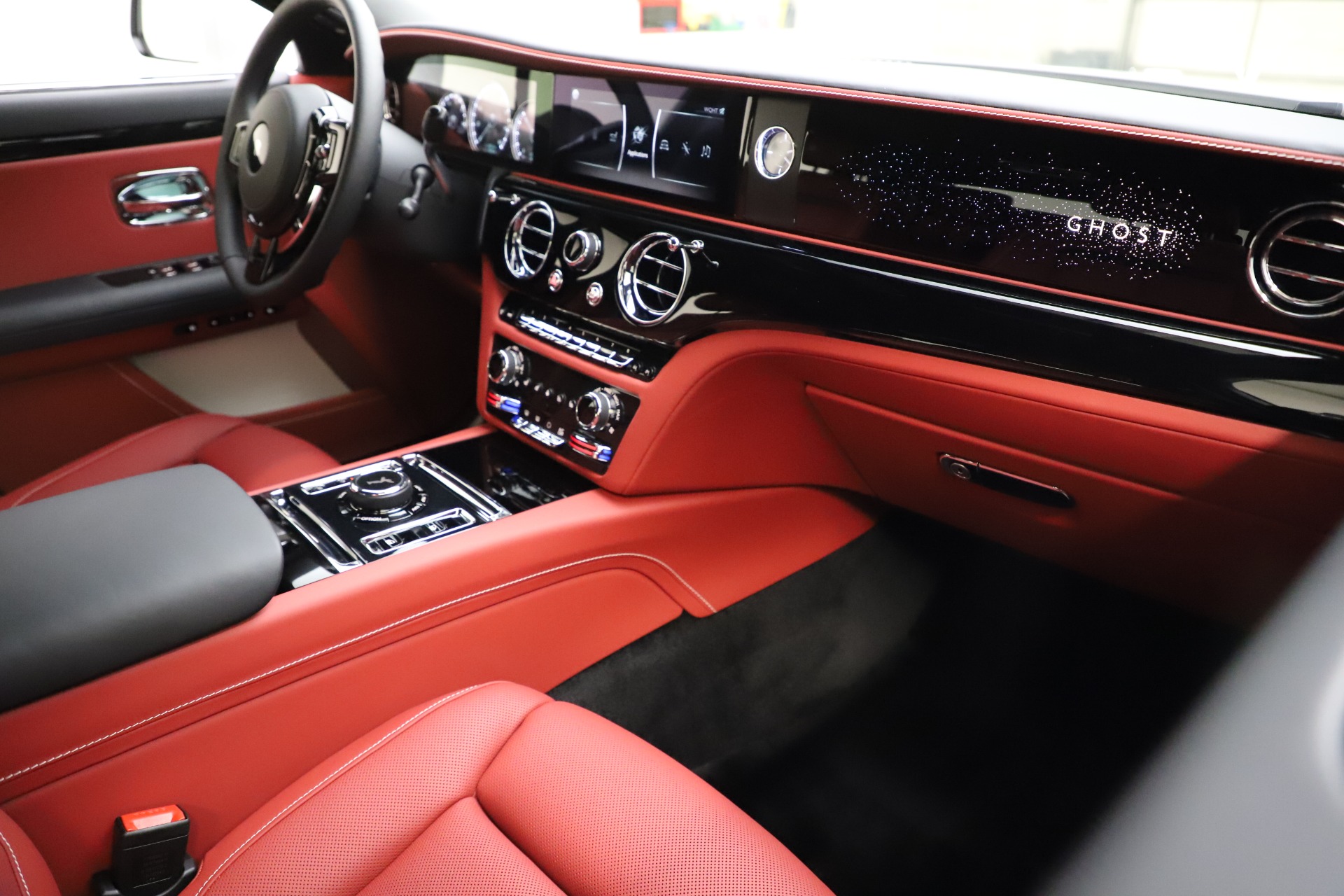 New-2021-Rolls-Royce-Ghost