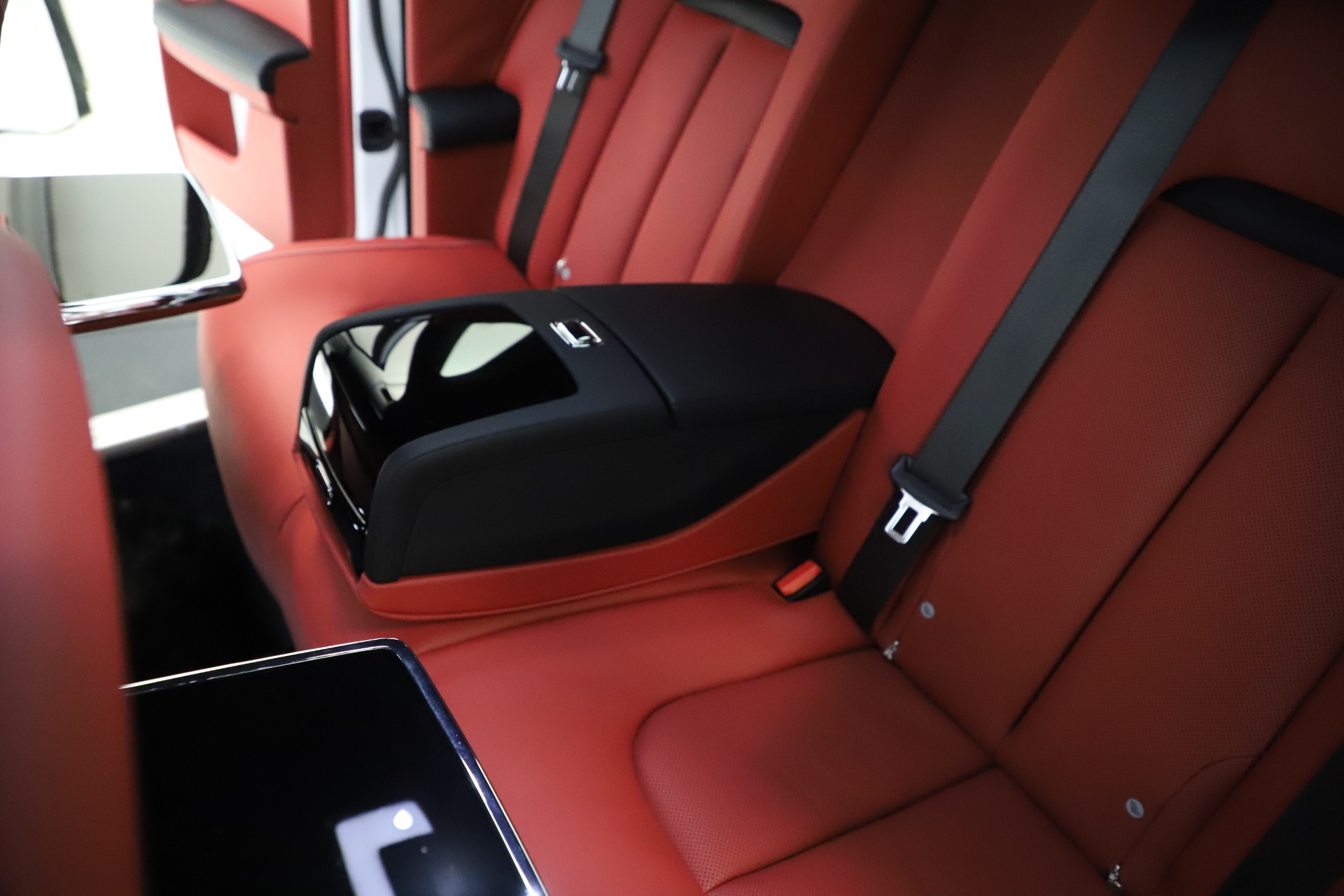 New-2021-Rolls-Royce-Ghost