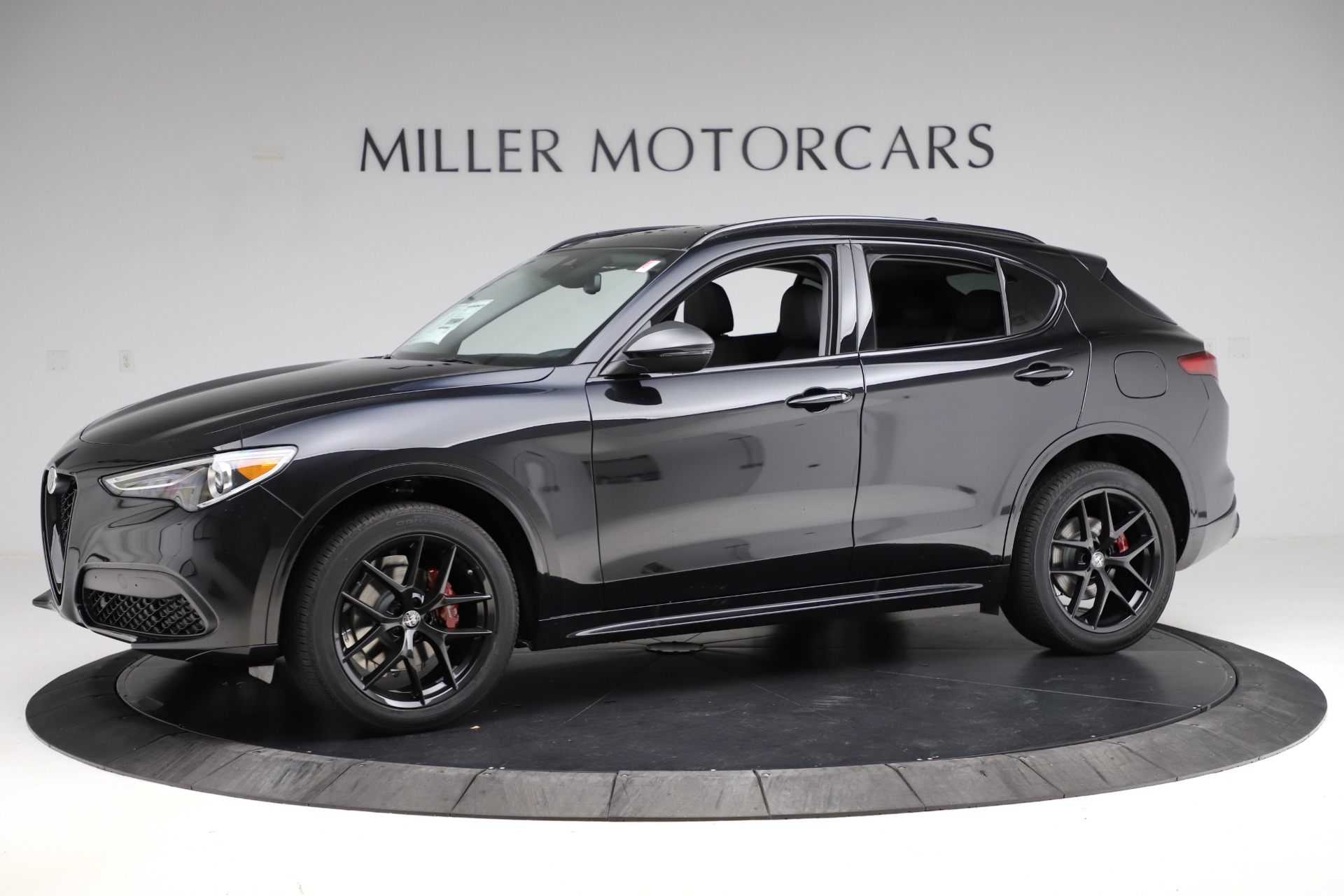 New-2020-Alfa-Romeo-Stelvio-Ti-Sport-Q4