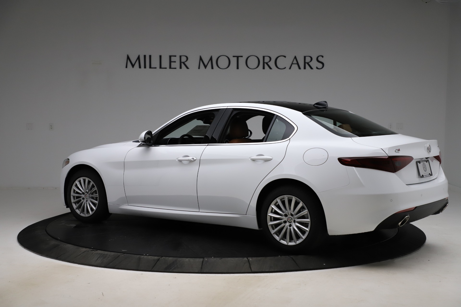 New-2021-Alfa-Romeo-Giulia-Q4