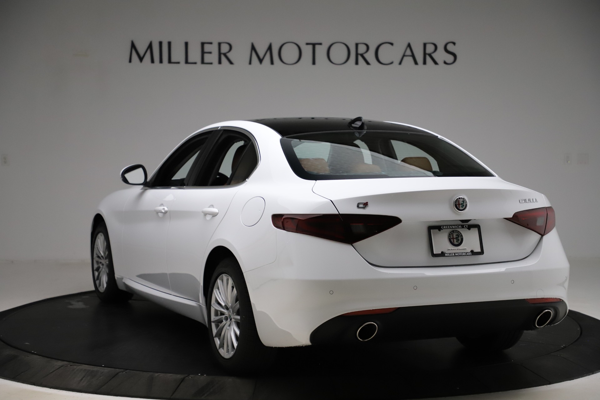 New-2021-Alfa-Romeo-Giulia-Q4