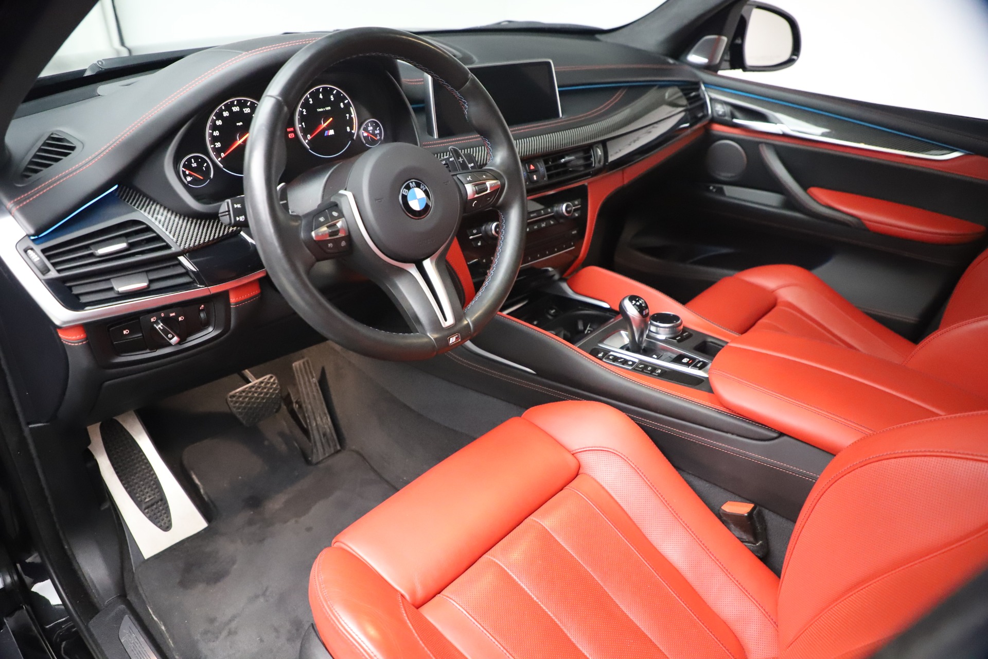 Used-2017-BMW-X5-M-SUV