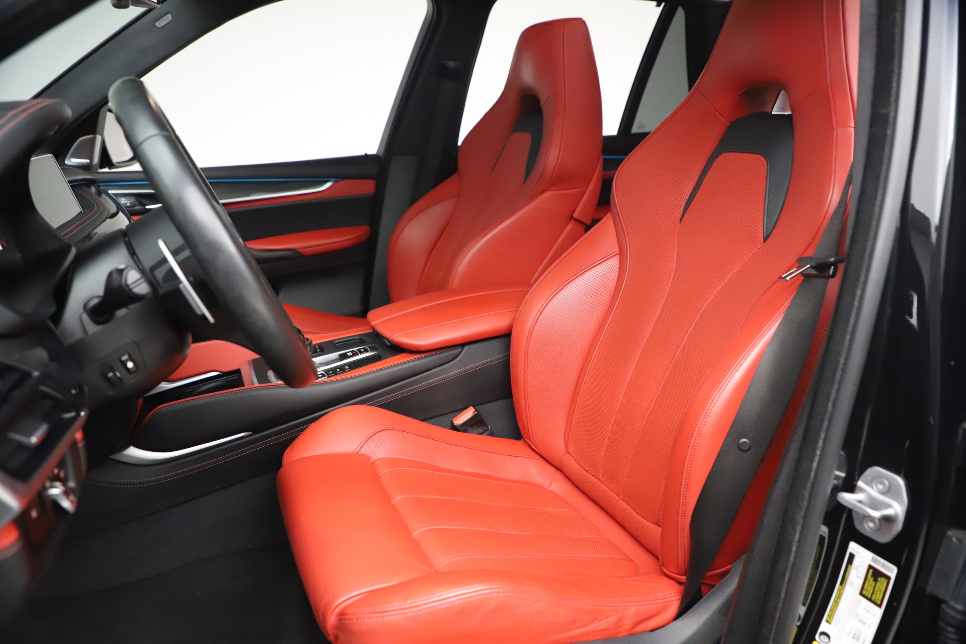 Used-2017-BMW-X5-M-SUV