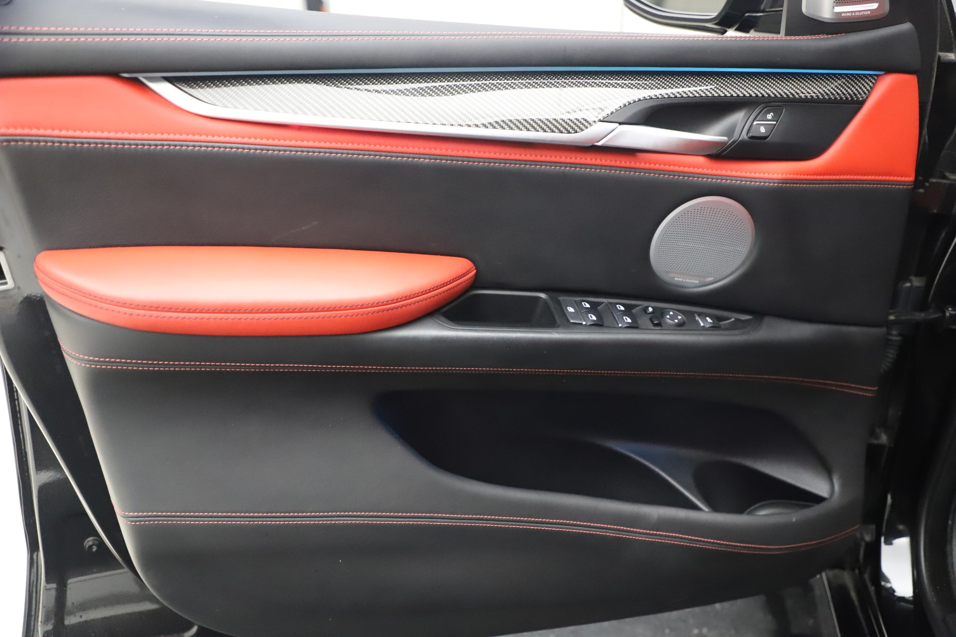 Used-2017-BMW-X5-M-SUV