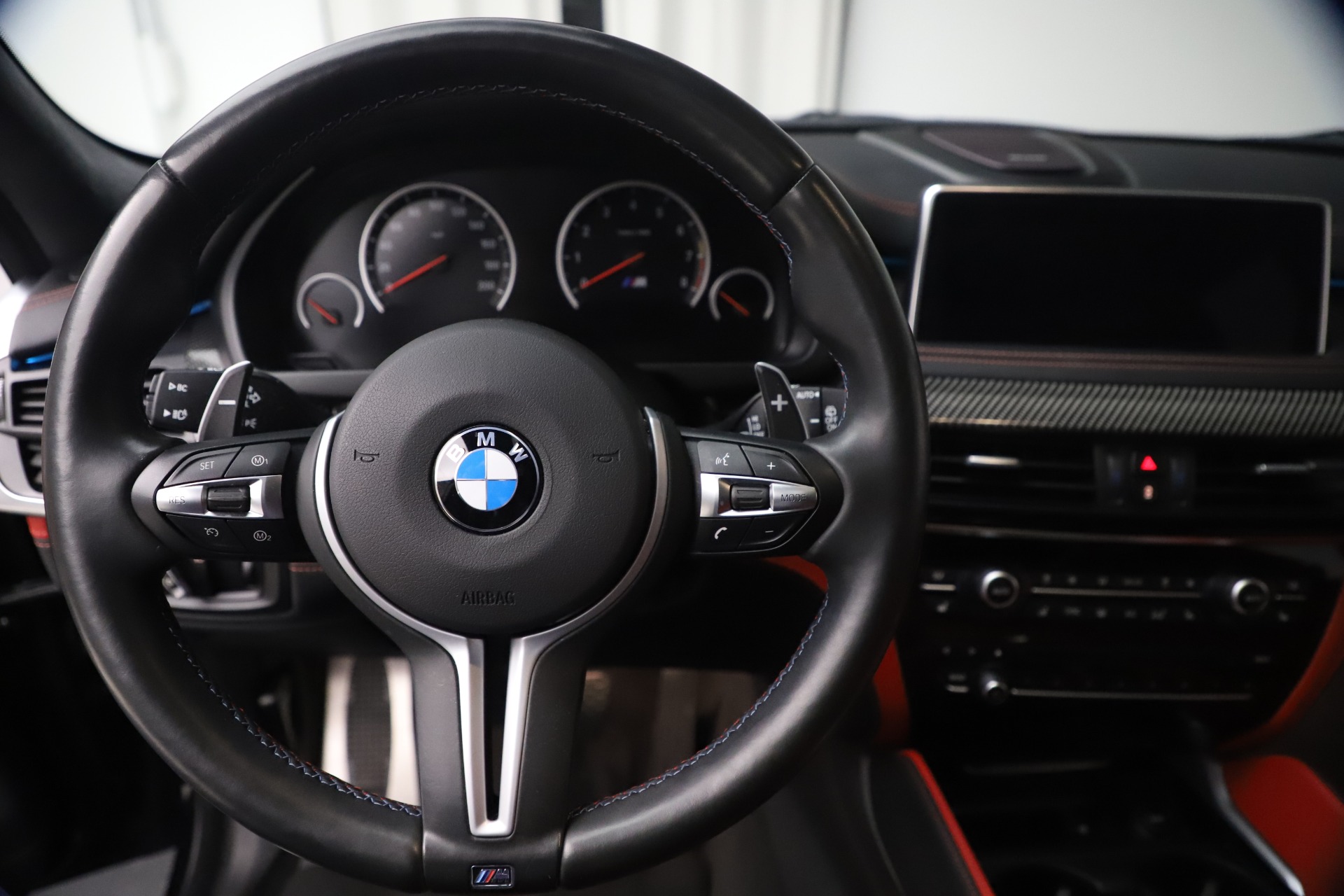 Used-2017-BMW-X5-M-SUV