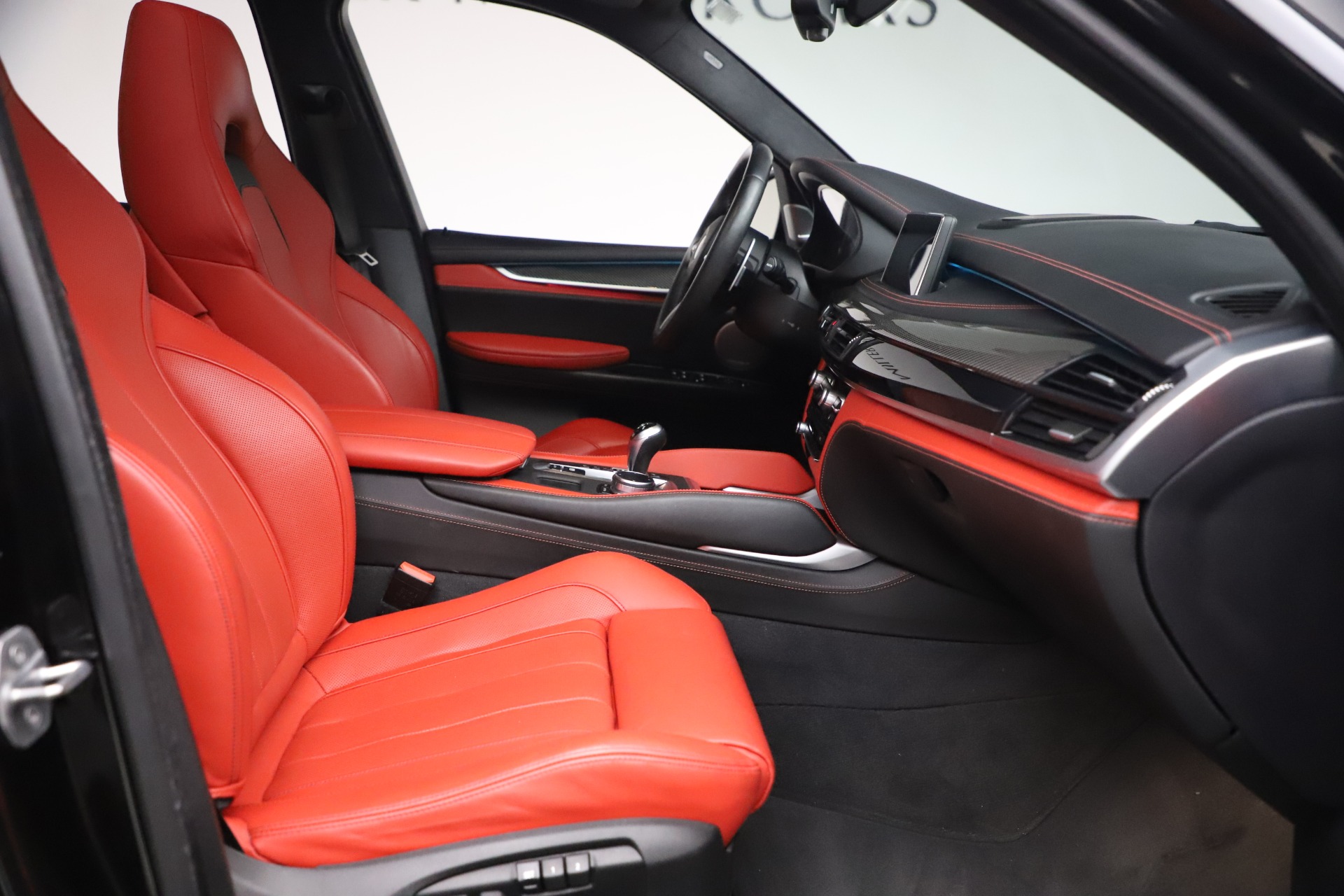 Used-2017-BMW-X5-M-SUV