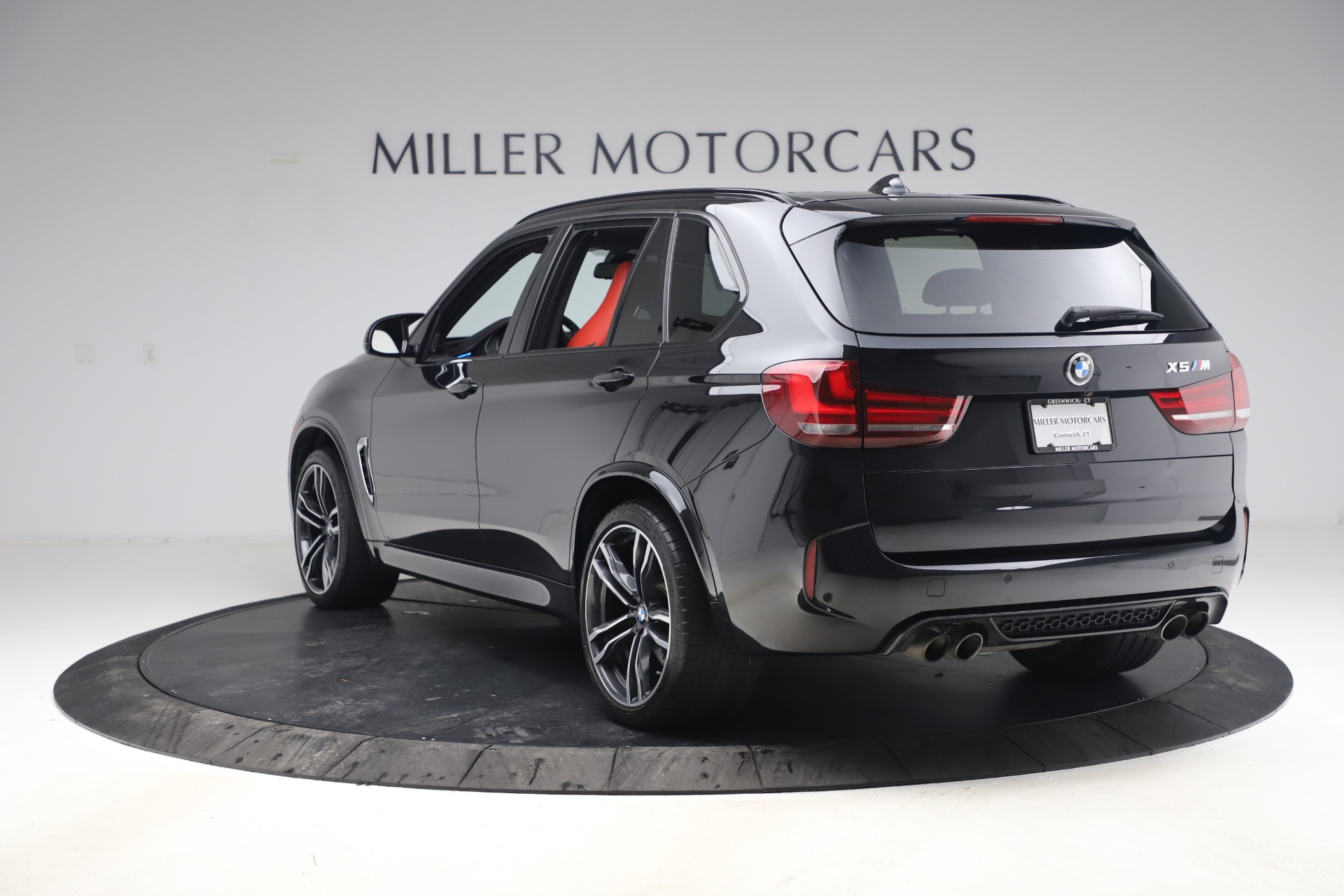 Used-2017-BMW-X5-M-SUV