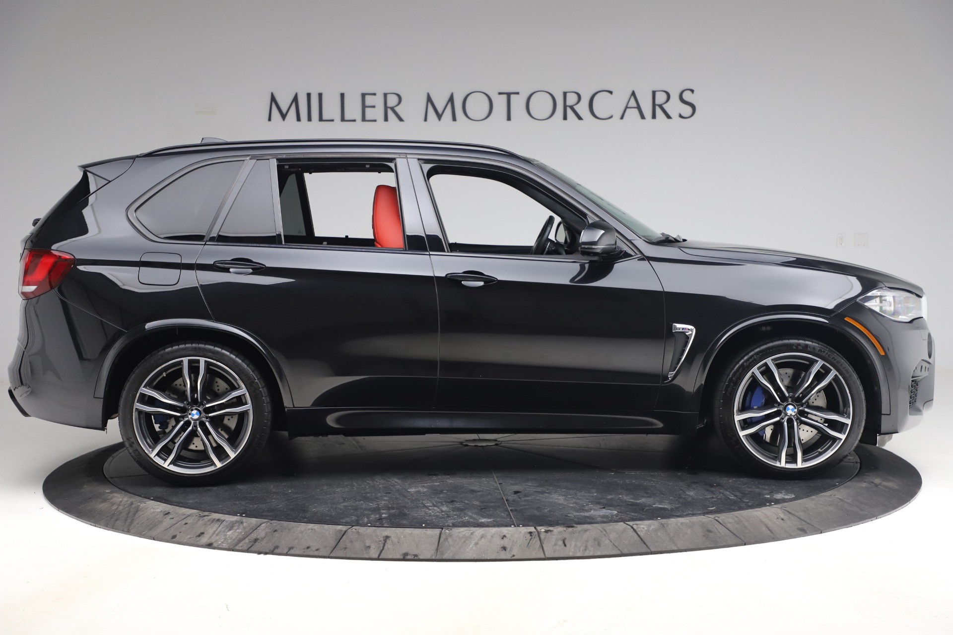 Used-2017-BMW-X5-M-SUV