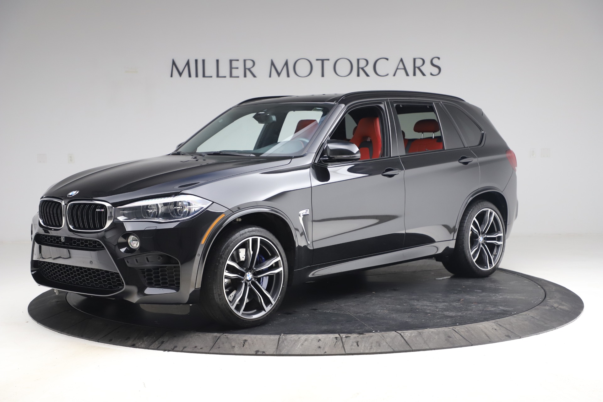 Used-2017-BMW-X5-M-SUV