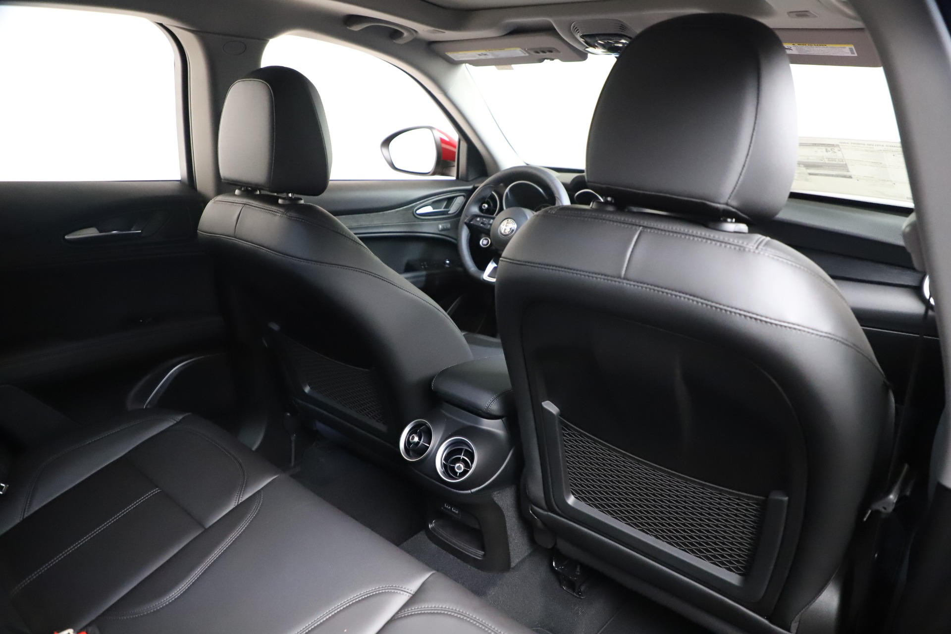 New-2021-Alfa-Romeo-Stelvio-Q4