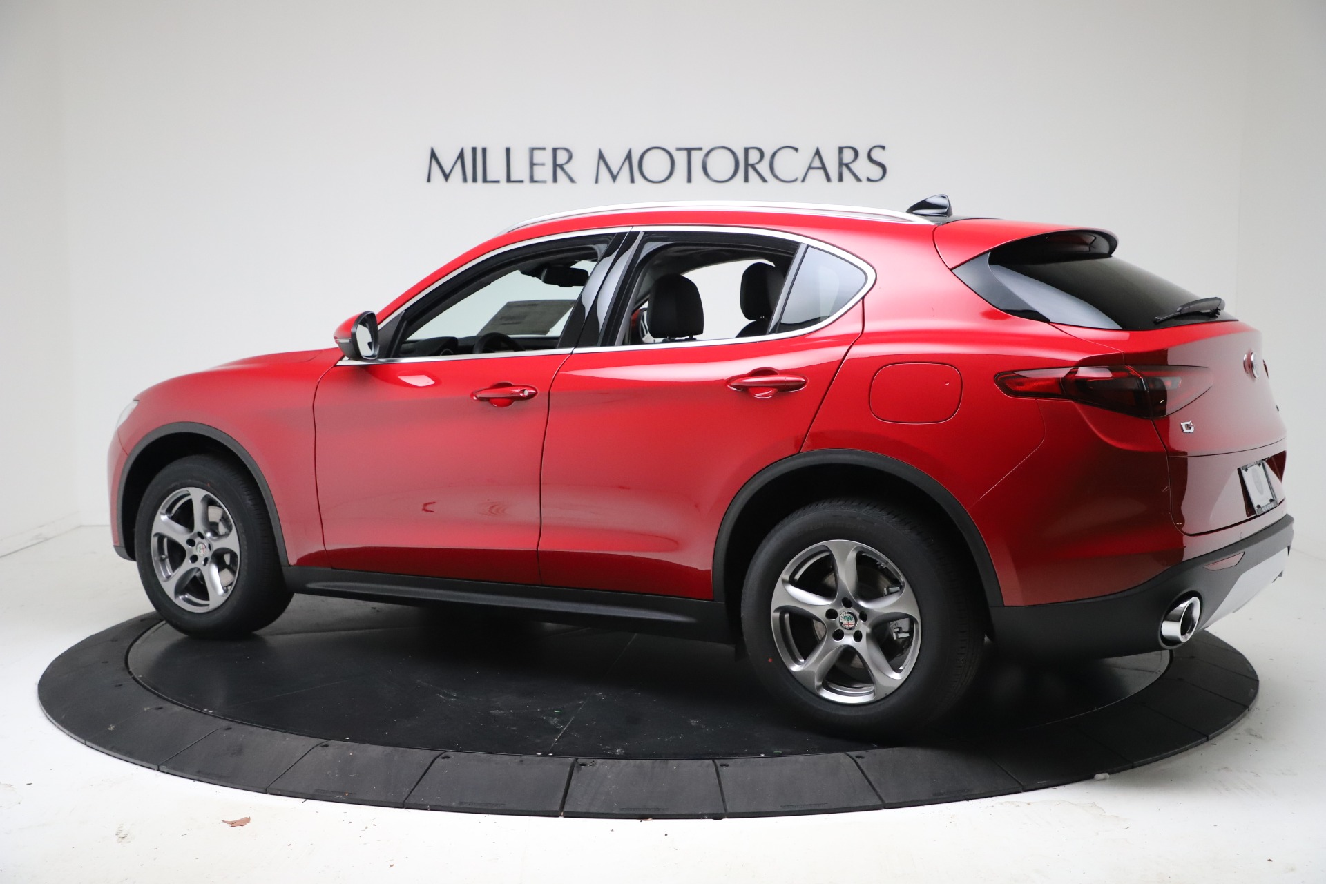 New-2021-Alfa-Romeo-Stelvio-Q4