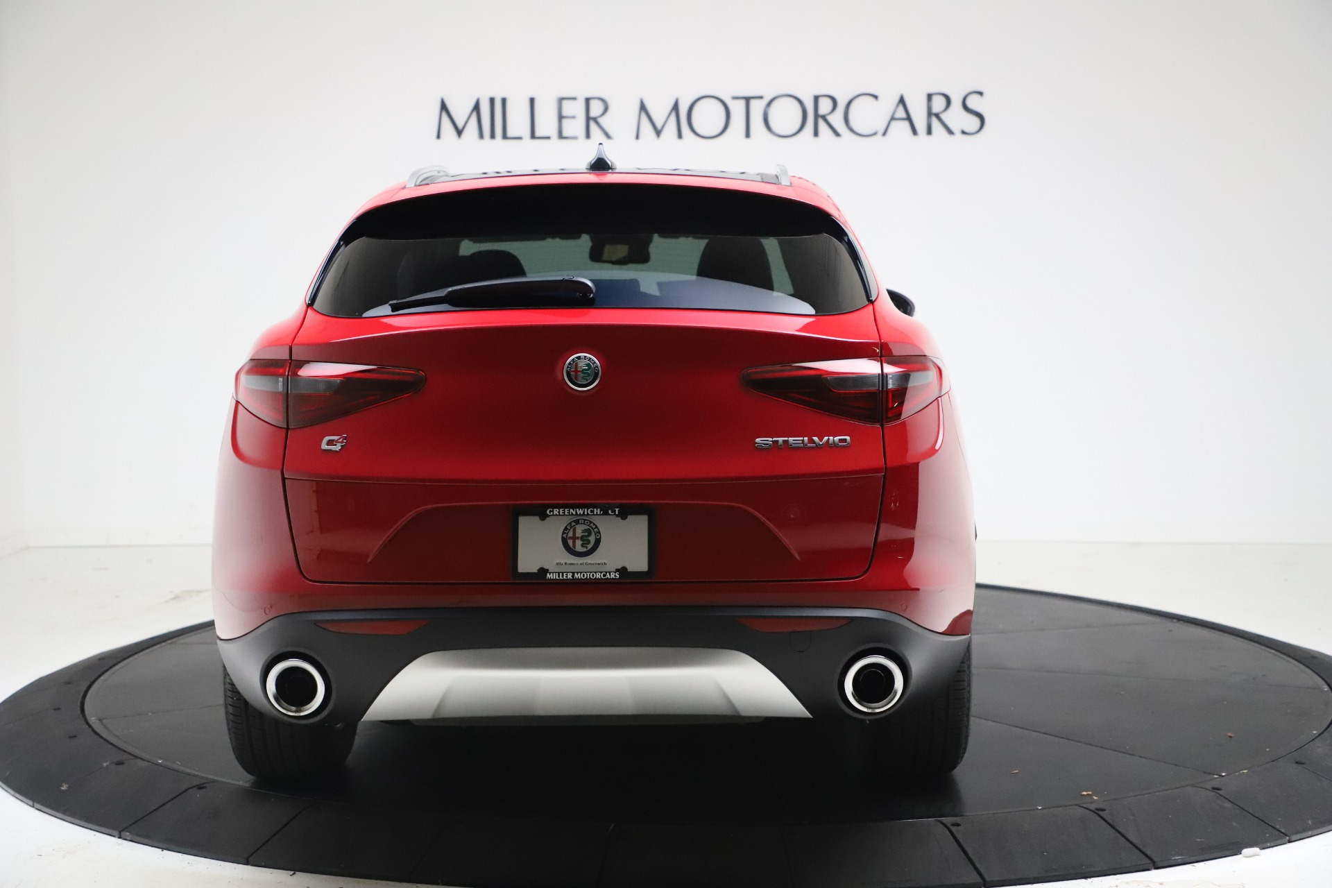 New-2021-Alfa-Romeo-Stelvio-Q4