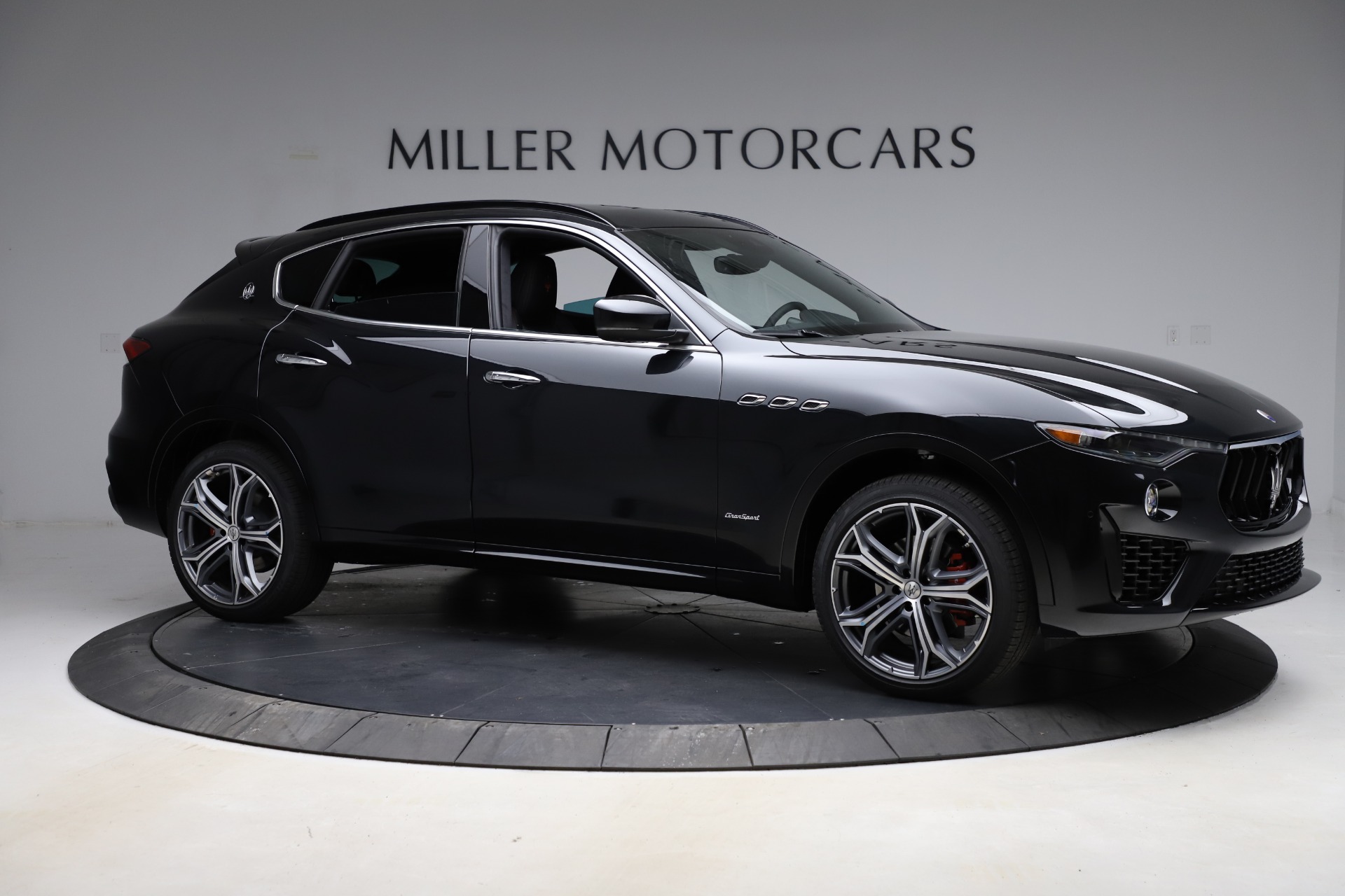 New-2021-Maserati-Levante-Q4-GranSport