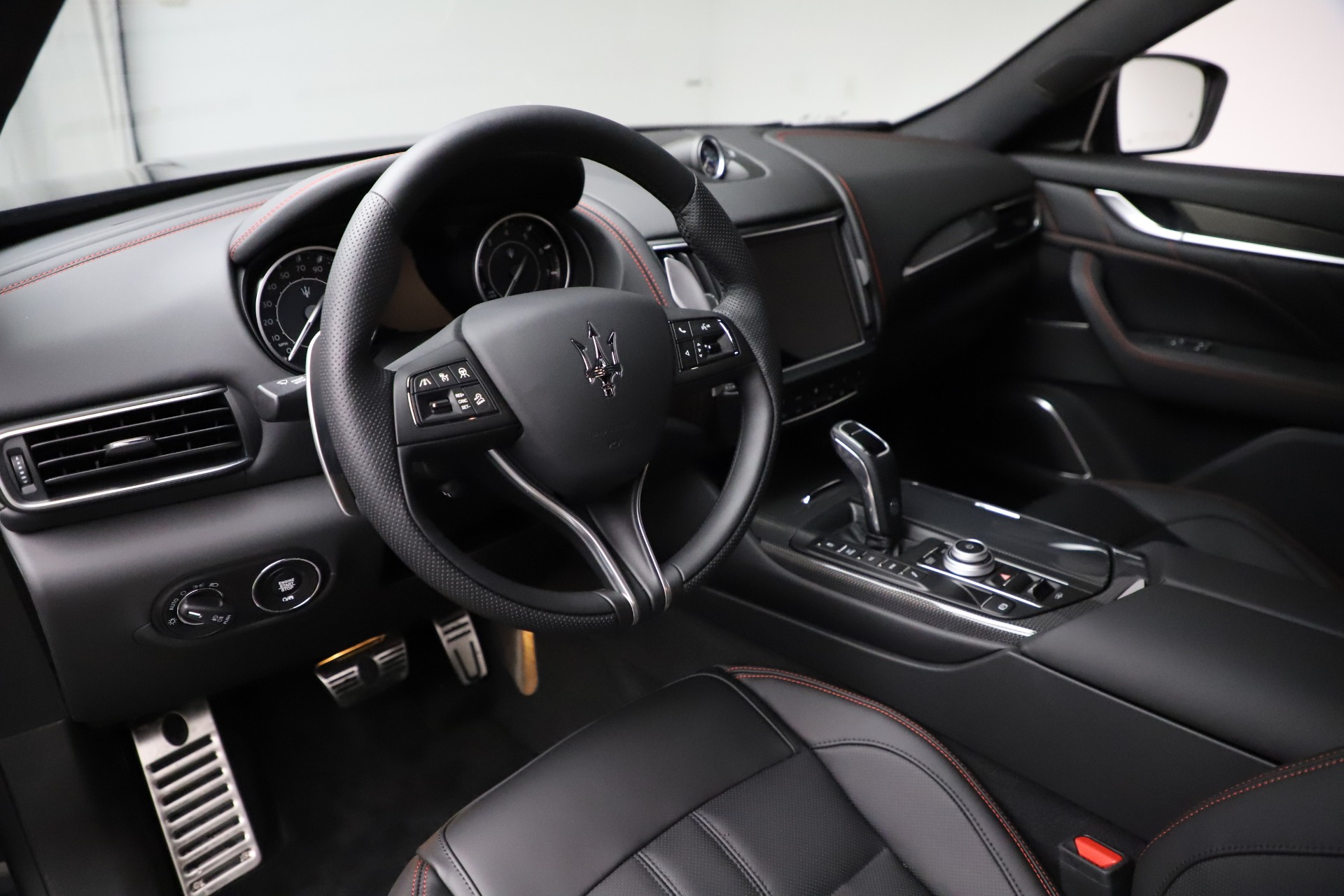 New-2021-Maserati-Levante-Q4-GranSport