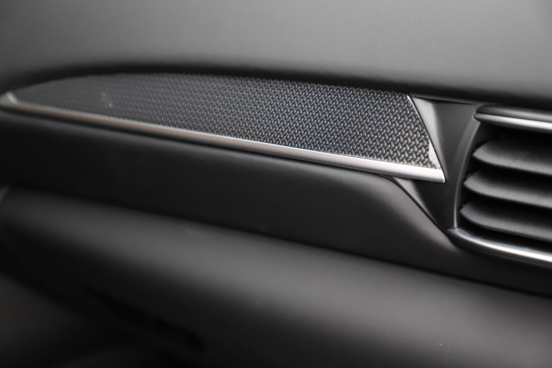 New-2021-Maserati-Levante-Q4-GranSport