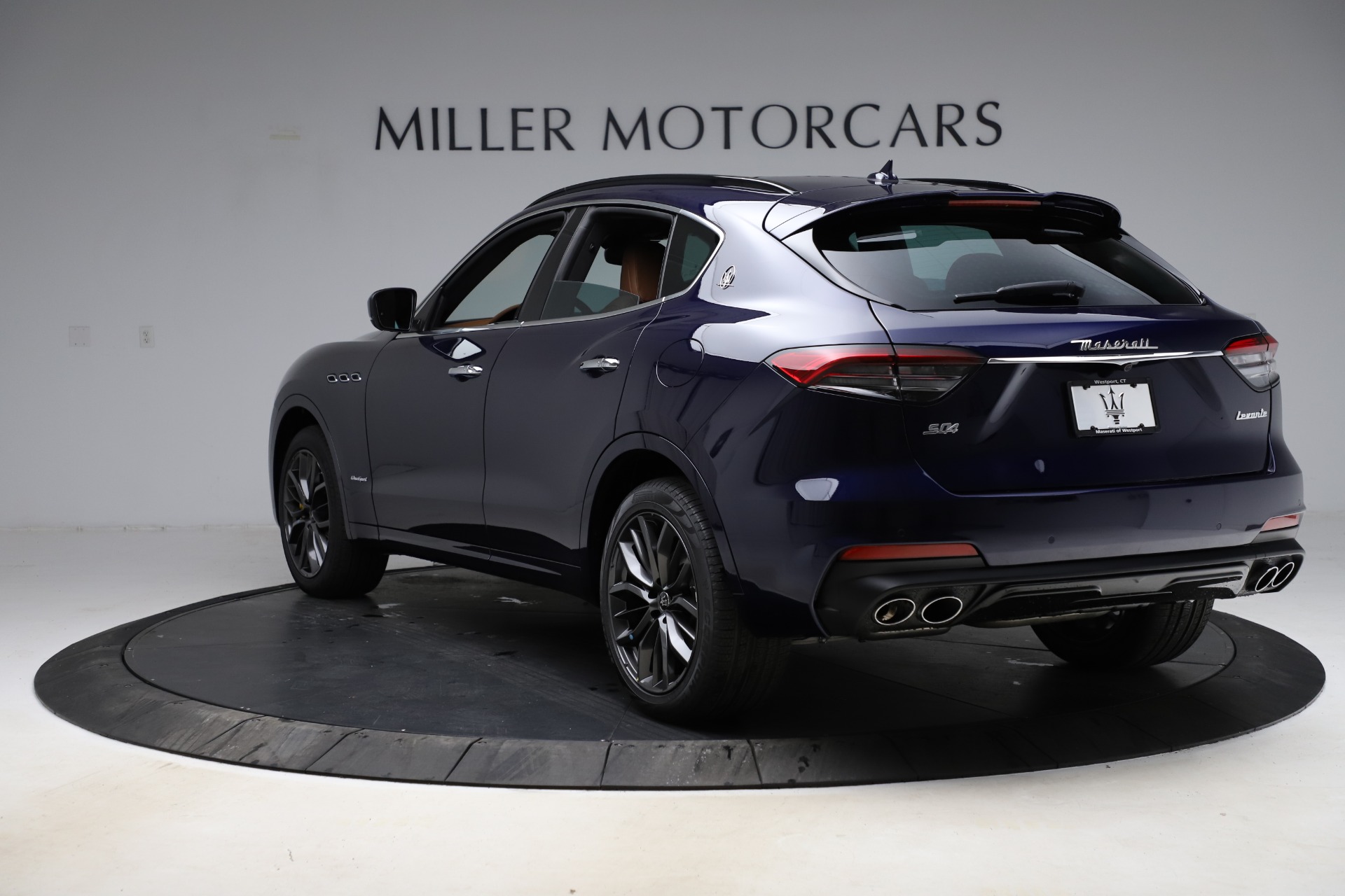 Used-2021-Maserati-Levante-S-Q4-GranSport