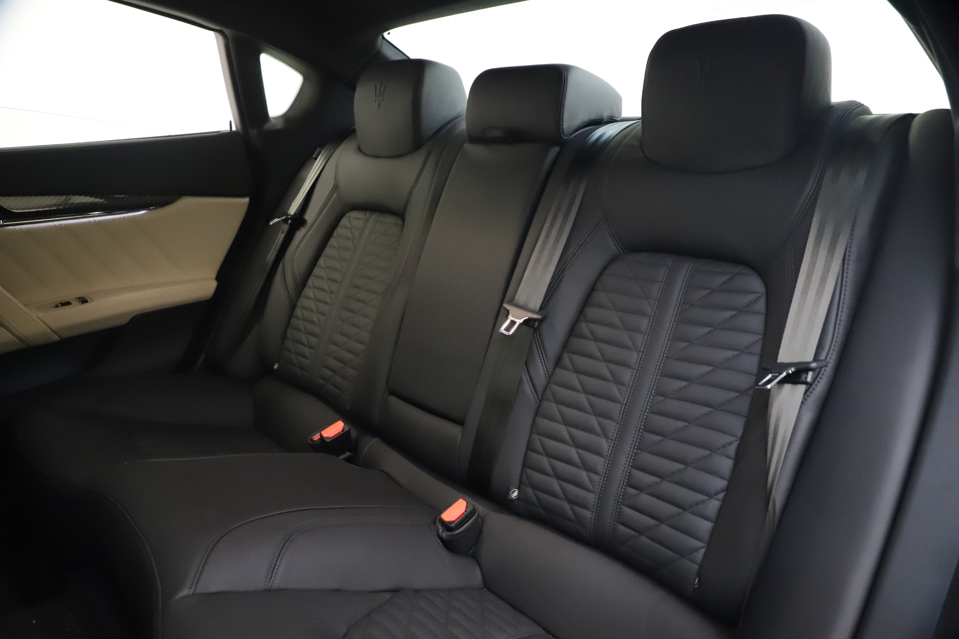 New-2021-Maserati-Quattroporte-S-Q4-GranSport