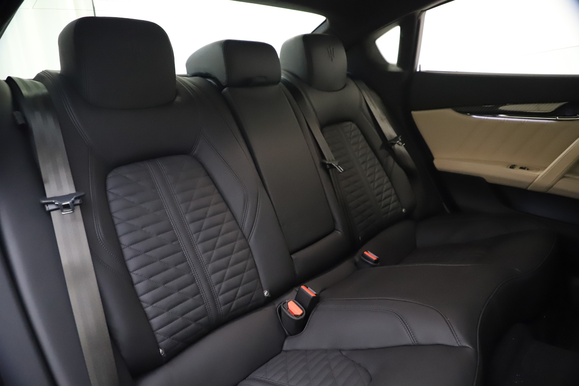 New-2021-Maserati-Quattroporte-S-Q4-GranSport