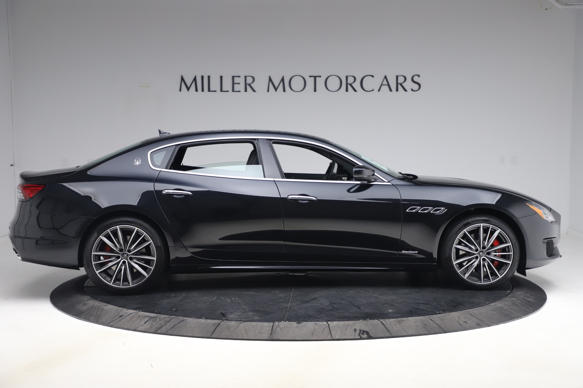 New-2021-Maserati-Quattroporte-S-Q4-GranSport