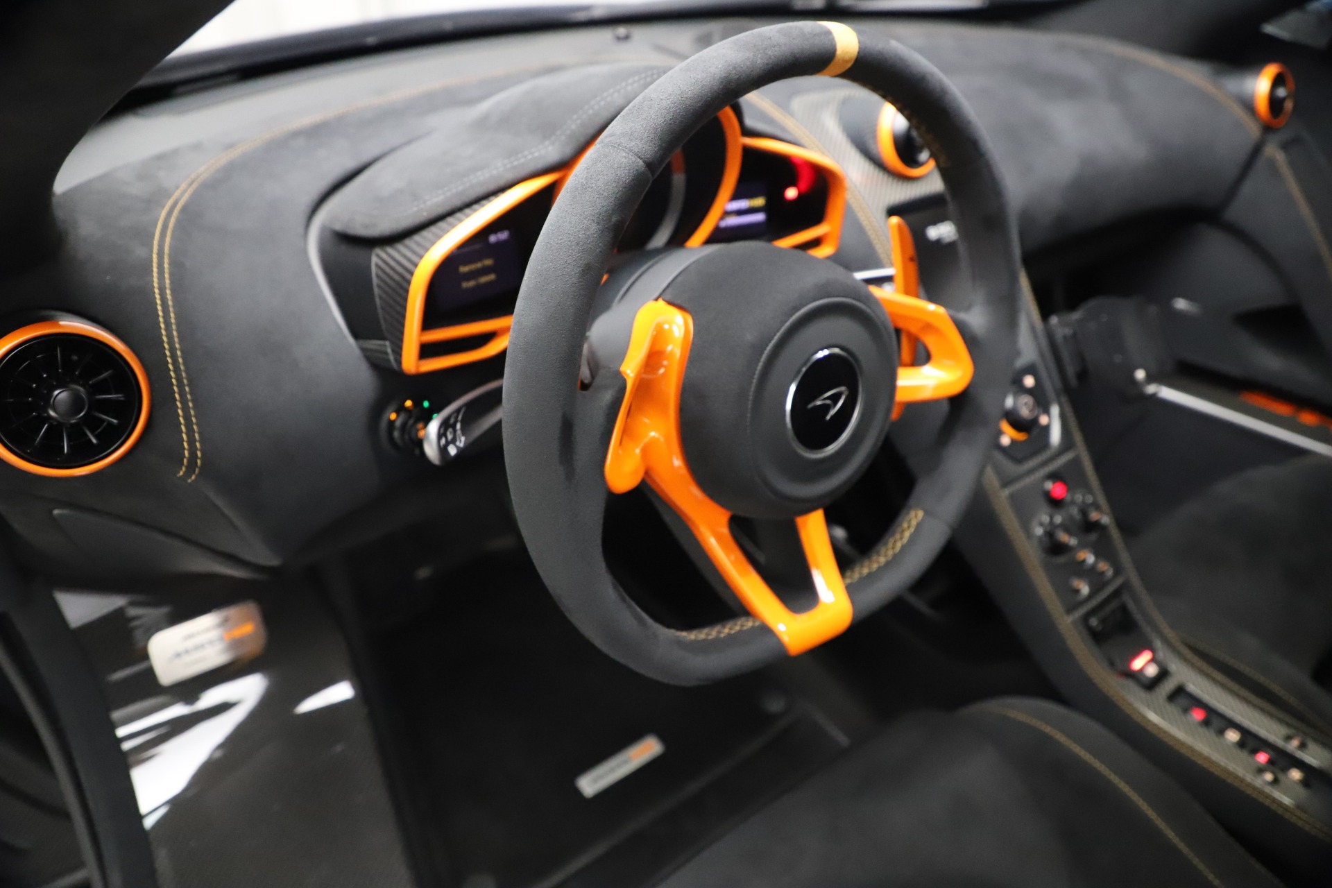 Used-2016-McLaren-688-MSO-HS