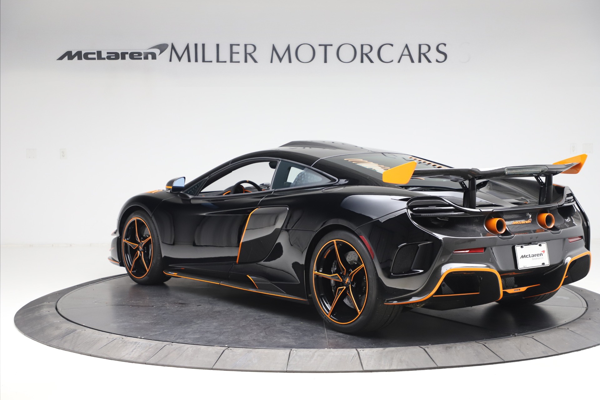 Used-2016-McLaren-688-MSO-HS