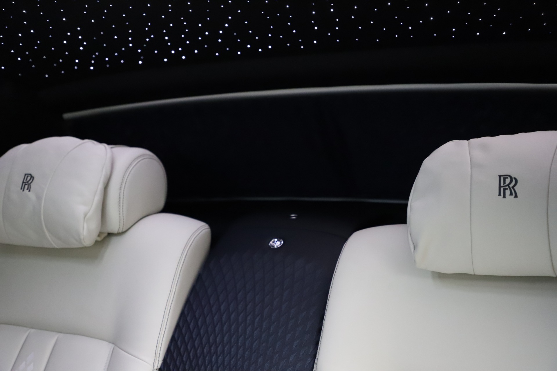 Used-2016-Rolls-Royce-Phantom-EWB