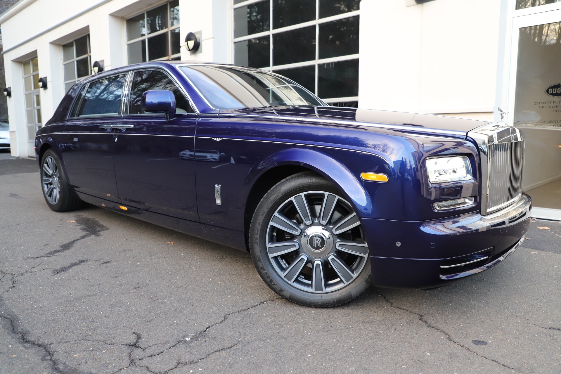 Used-2016-Rolls-Royce-Phantom-EWB