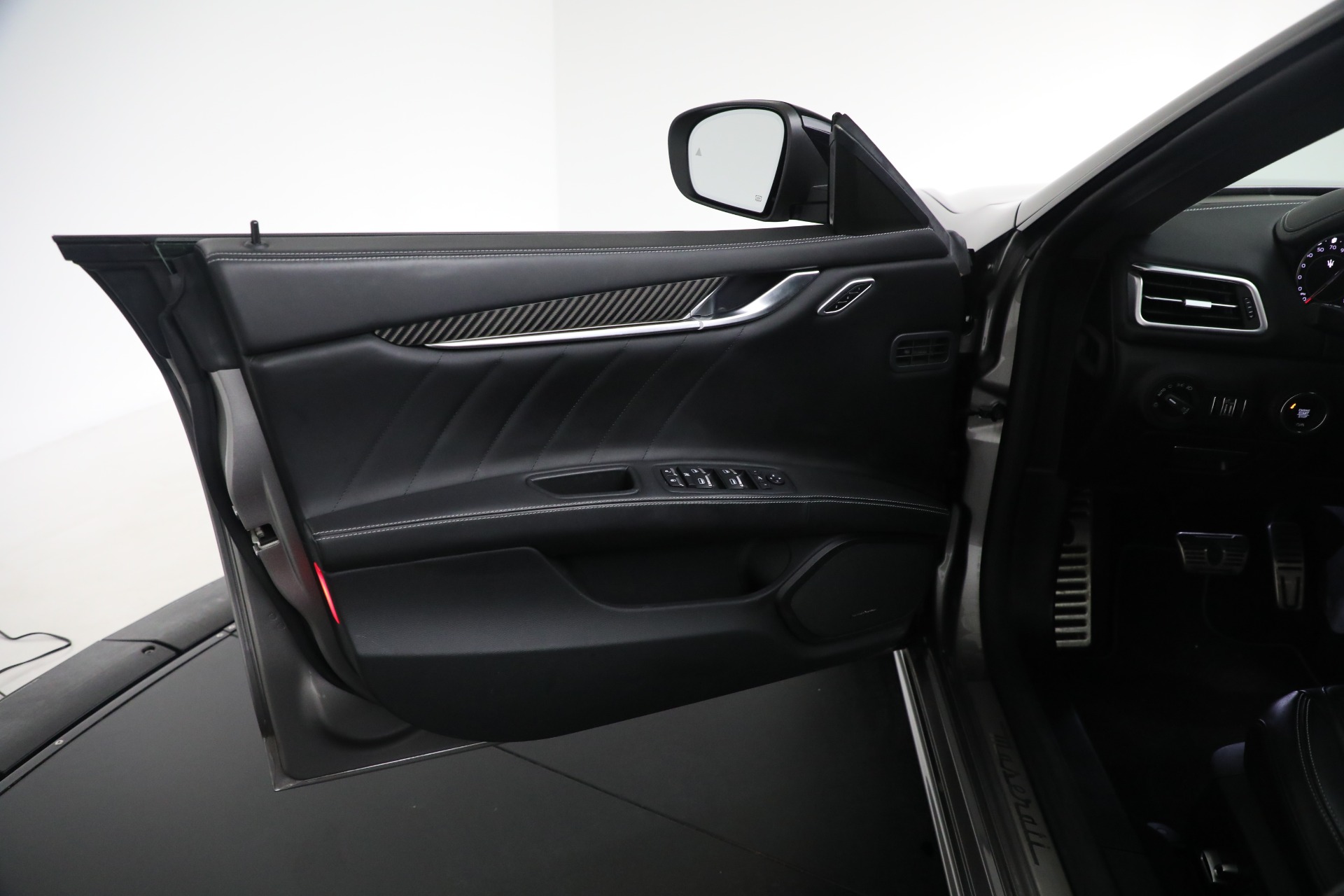 Used-2021-Maserati-Ghibli-S-Q4-GranSport