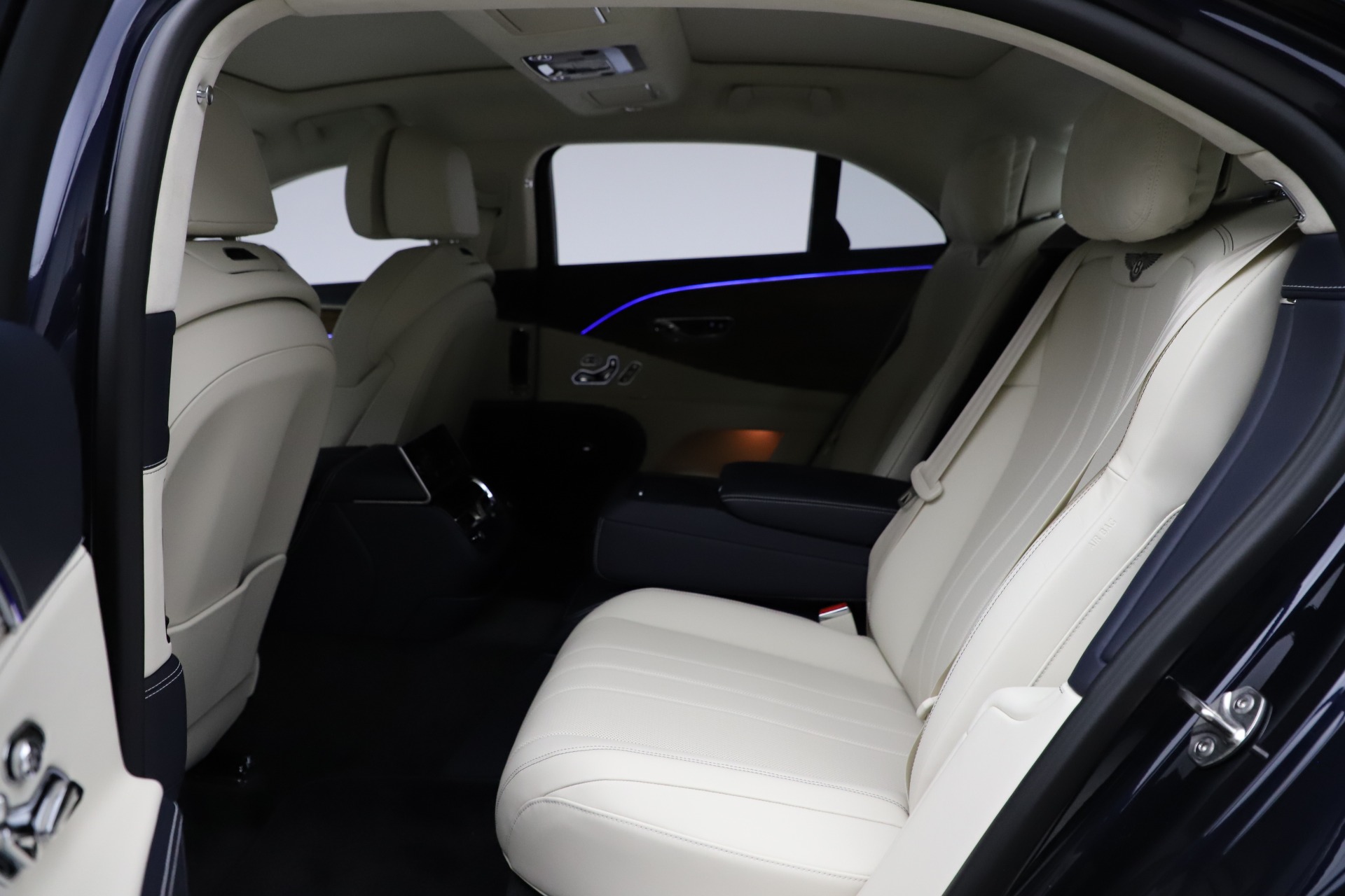 New-2021-Bentley-Flying-Spur-W12