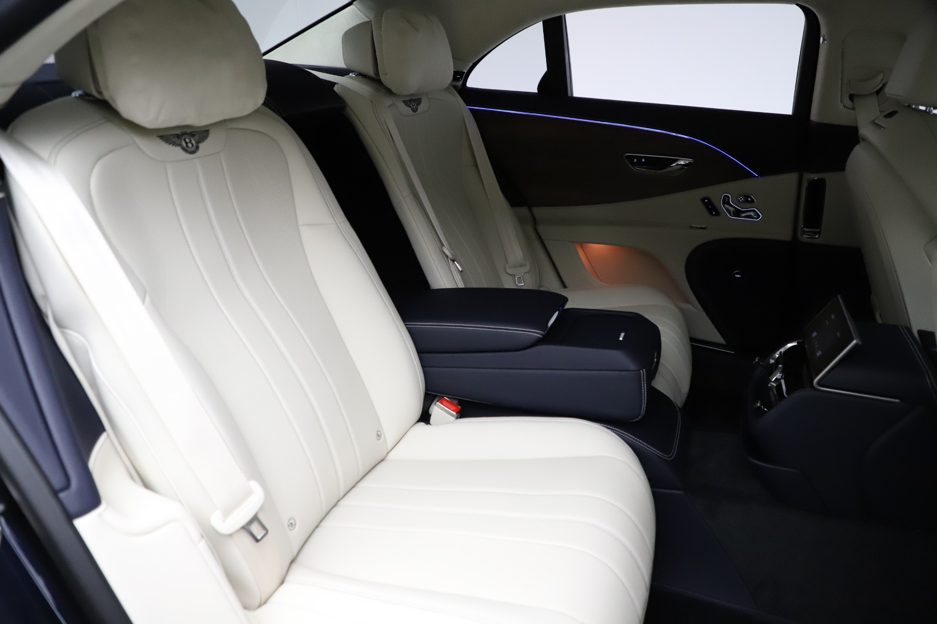 New-2021-Bentley-Flying-Spur-W12