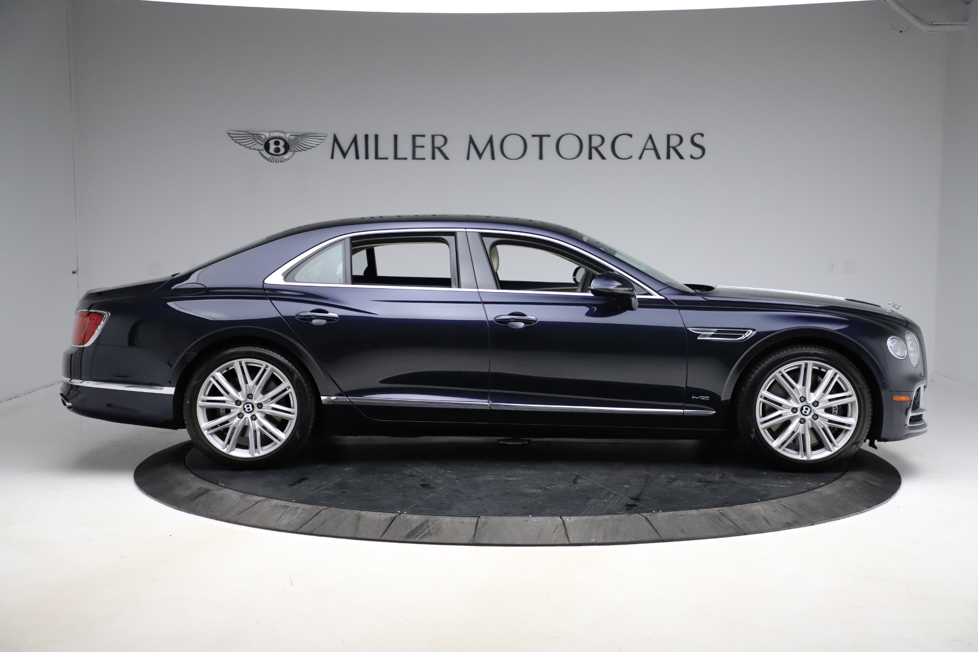 New-2021-Bentley-Flying-Spur-W12