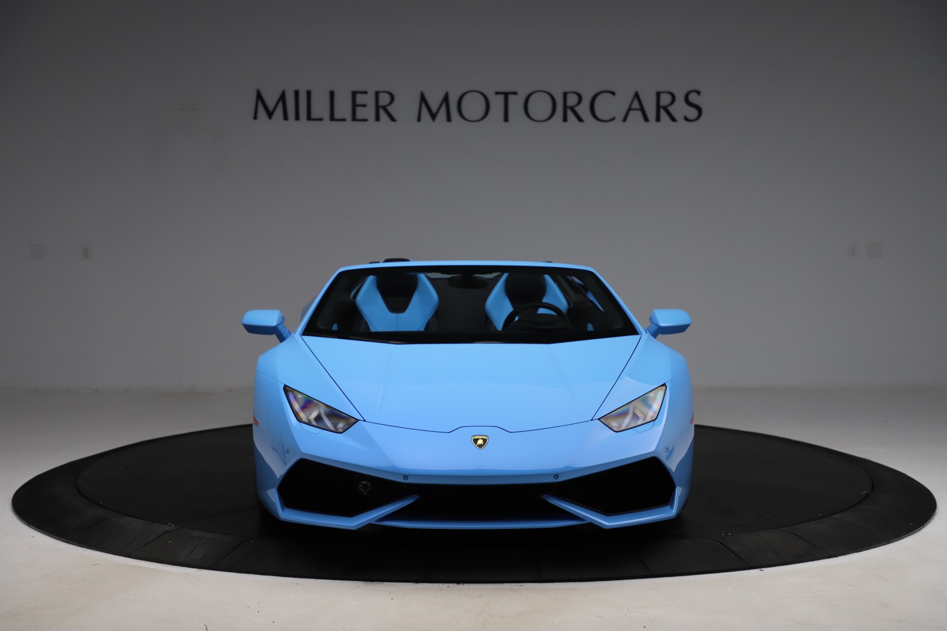 Used-2016-Lamborghini-Huracan-LP-610-4-Spyder