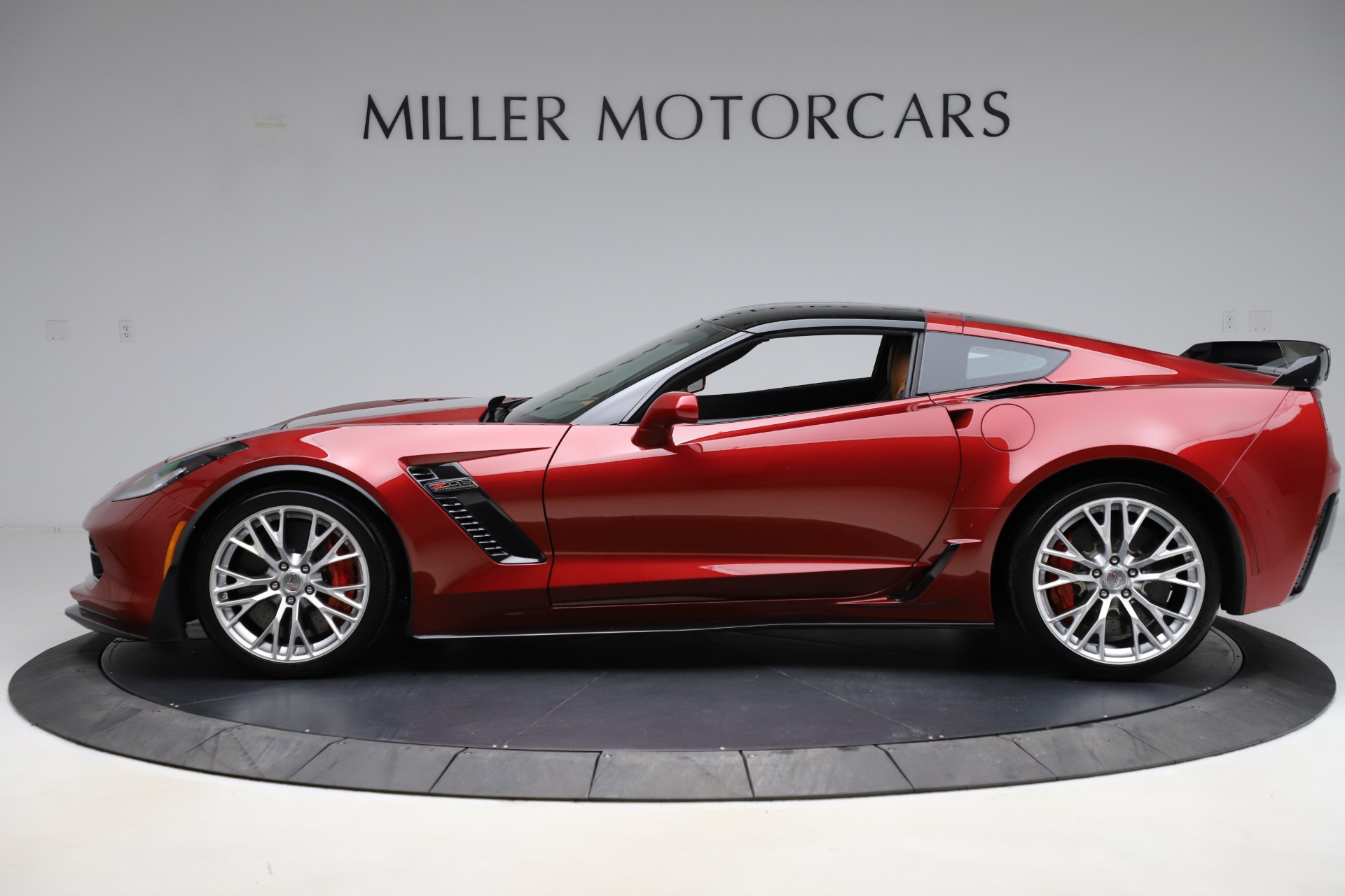 Used-2015-Chevrolet-Corvette-Z06