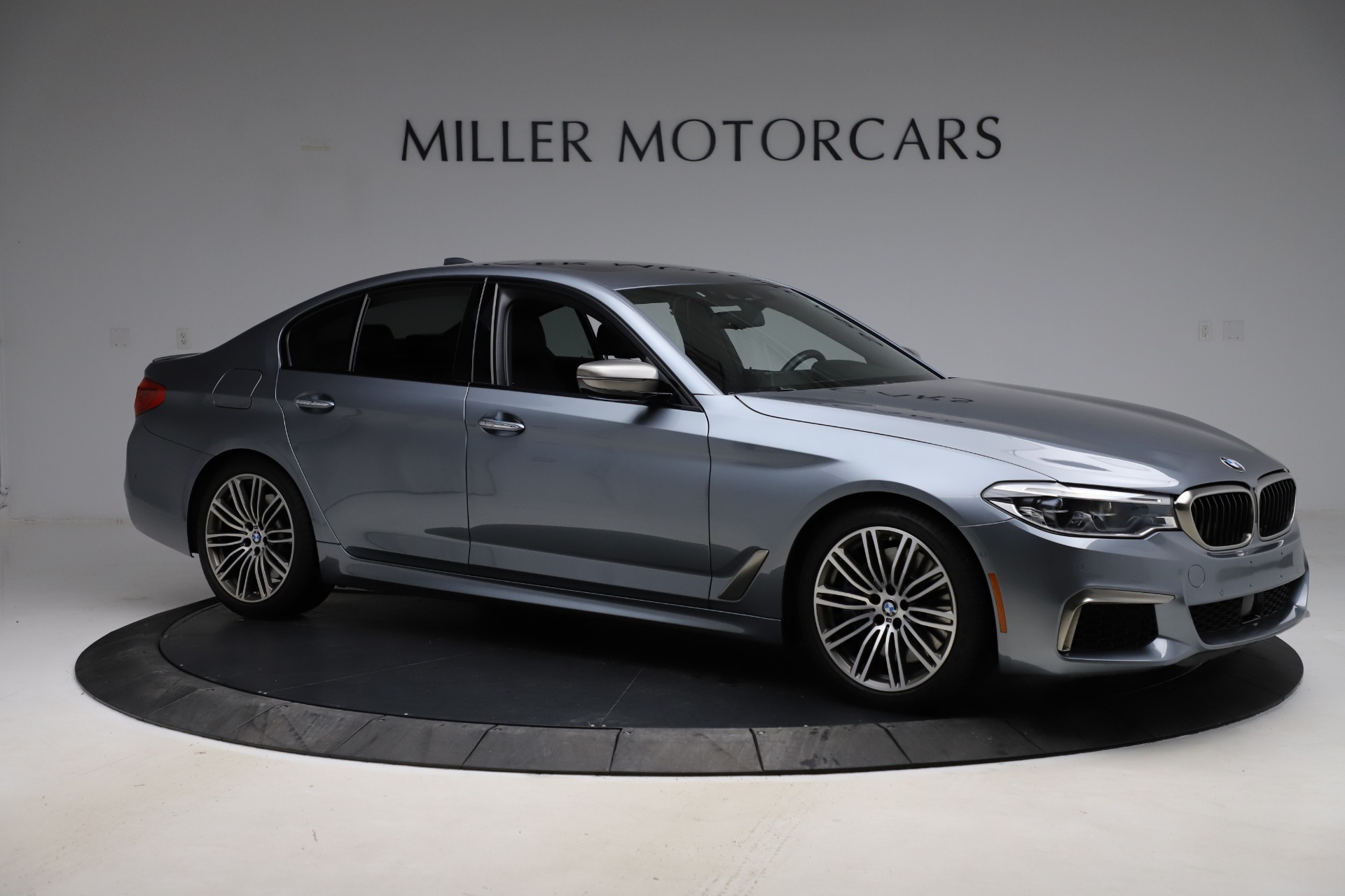 Used-2018-BMW-5-Series-M550i-xDrive