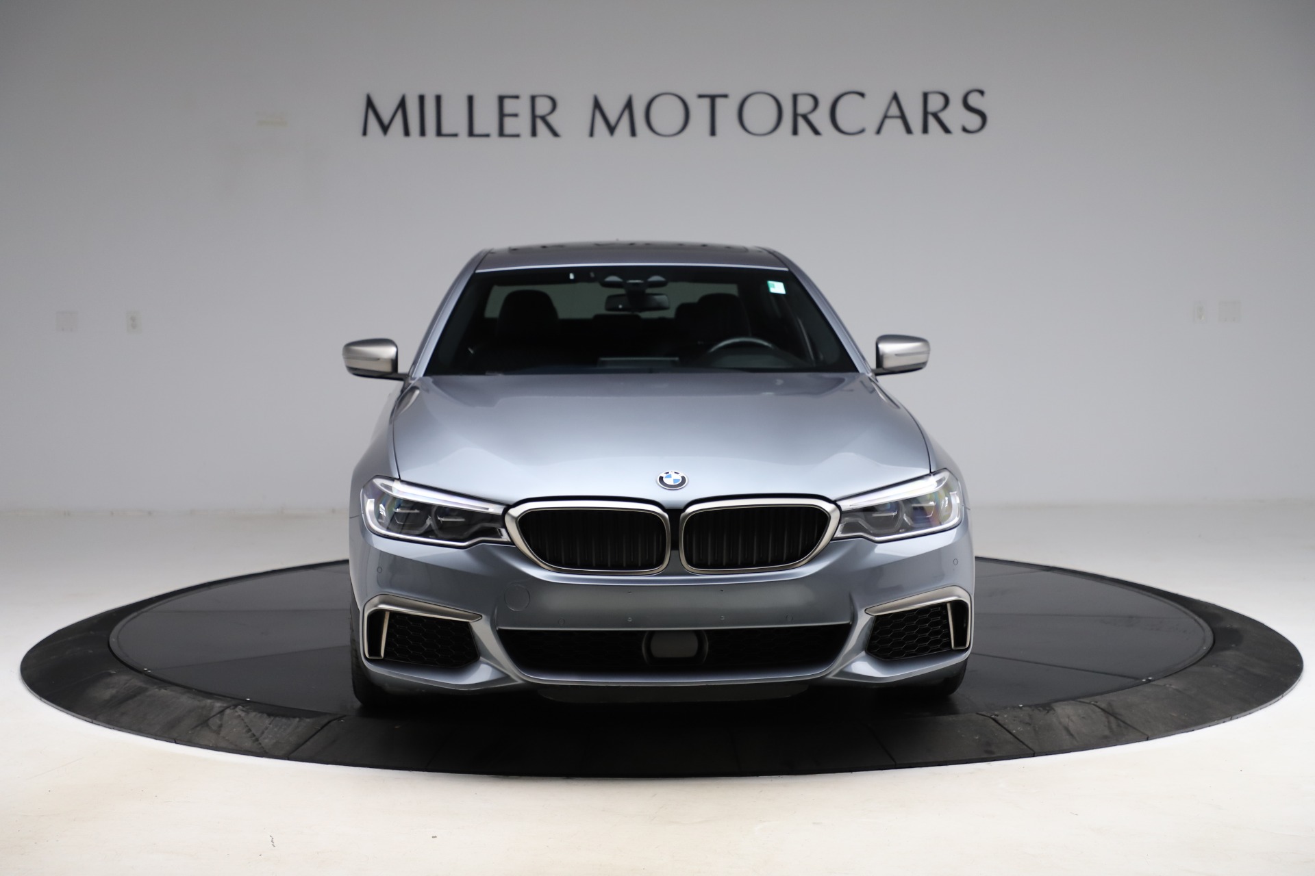 Used-2018-BMW-5-Series-M550i-xDrive