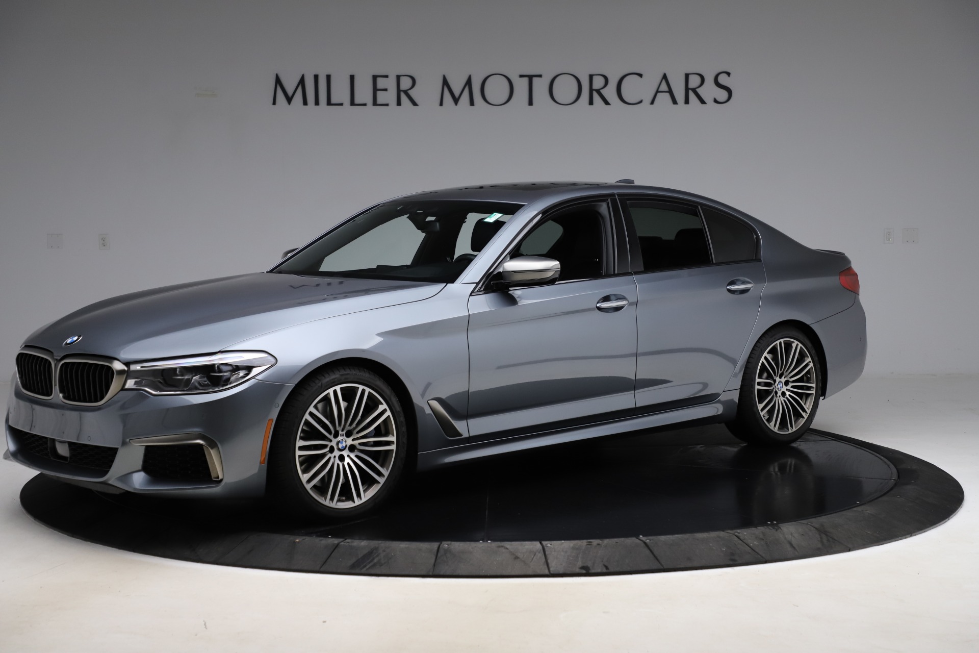 Used-2018-BMW-5-Series-M550i-xDrive