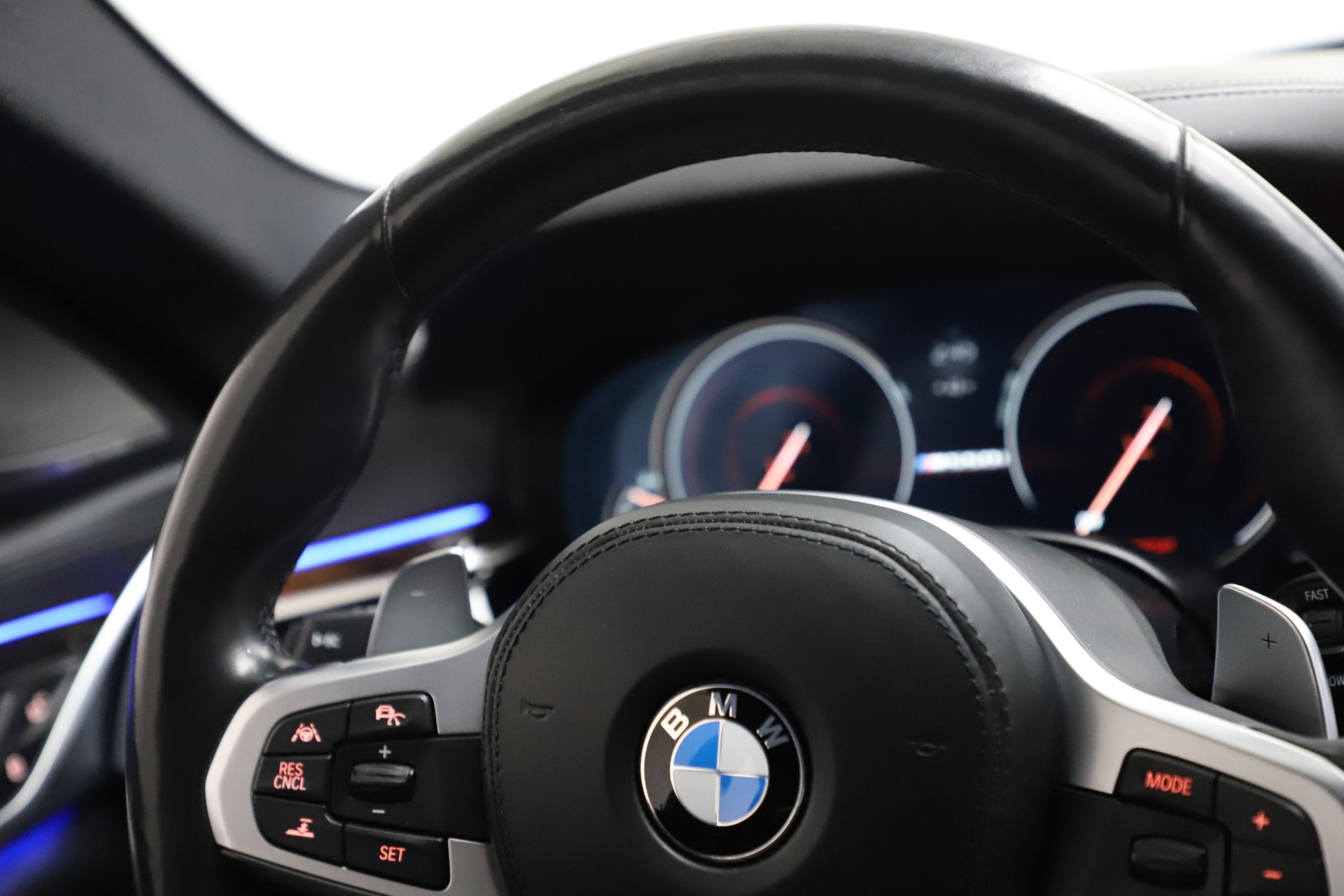 Used-2018-BMW-5-Series-M550i-xDrive