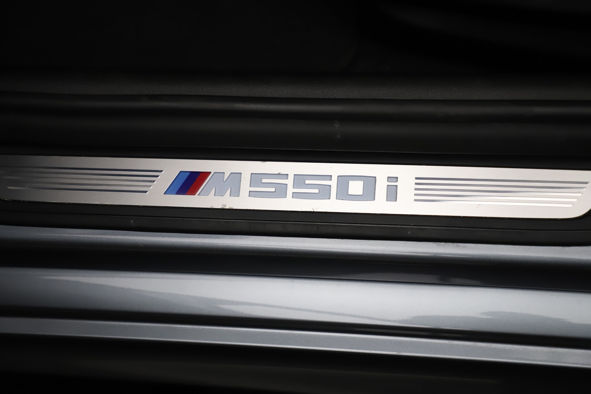 Used-2018-BMW-5-Series-M550i-xDrive