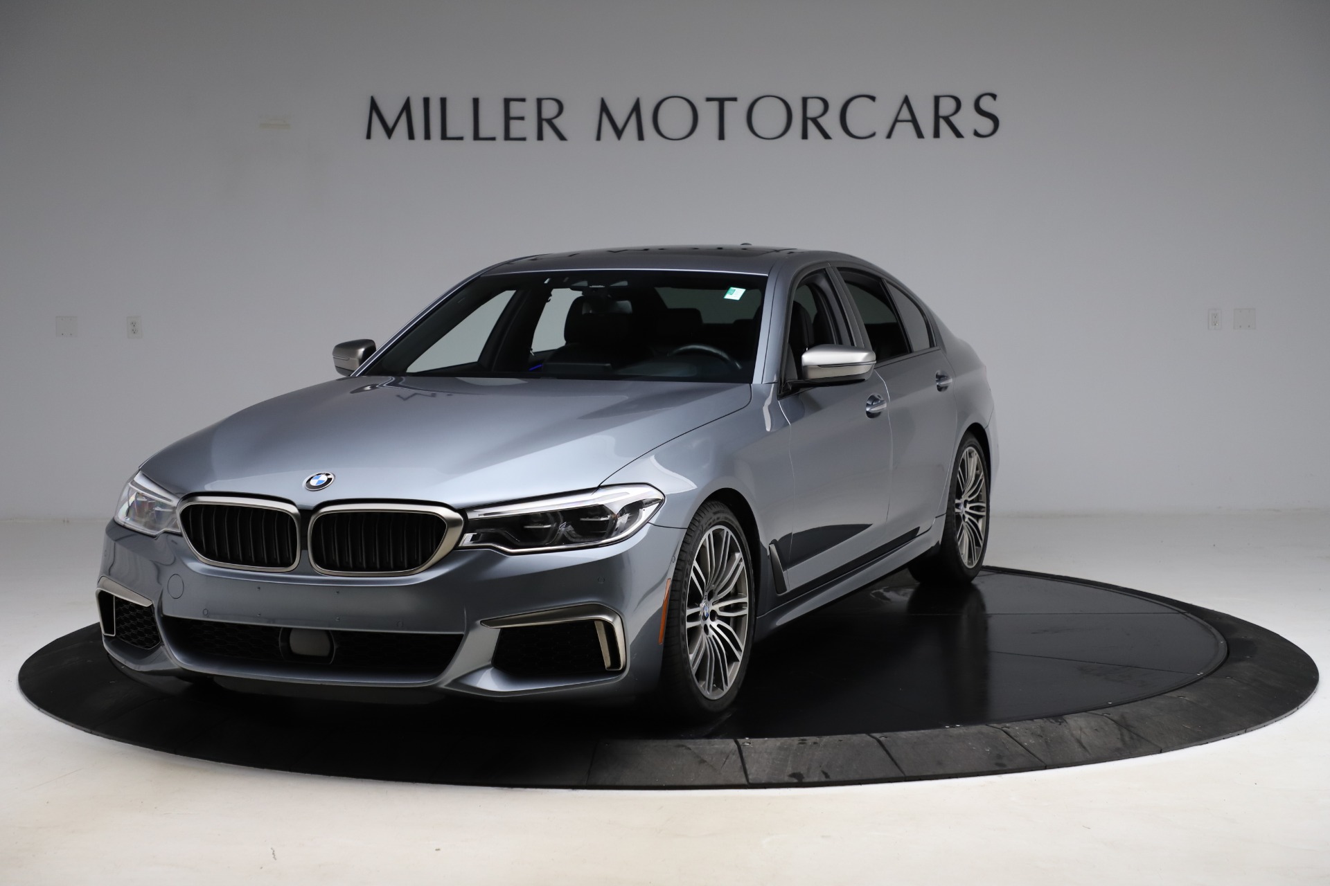 Used-2018-BMW-5-Series-M550i-xDrive
