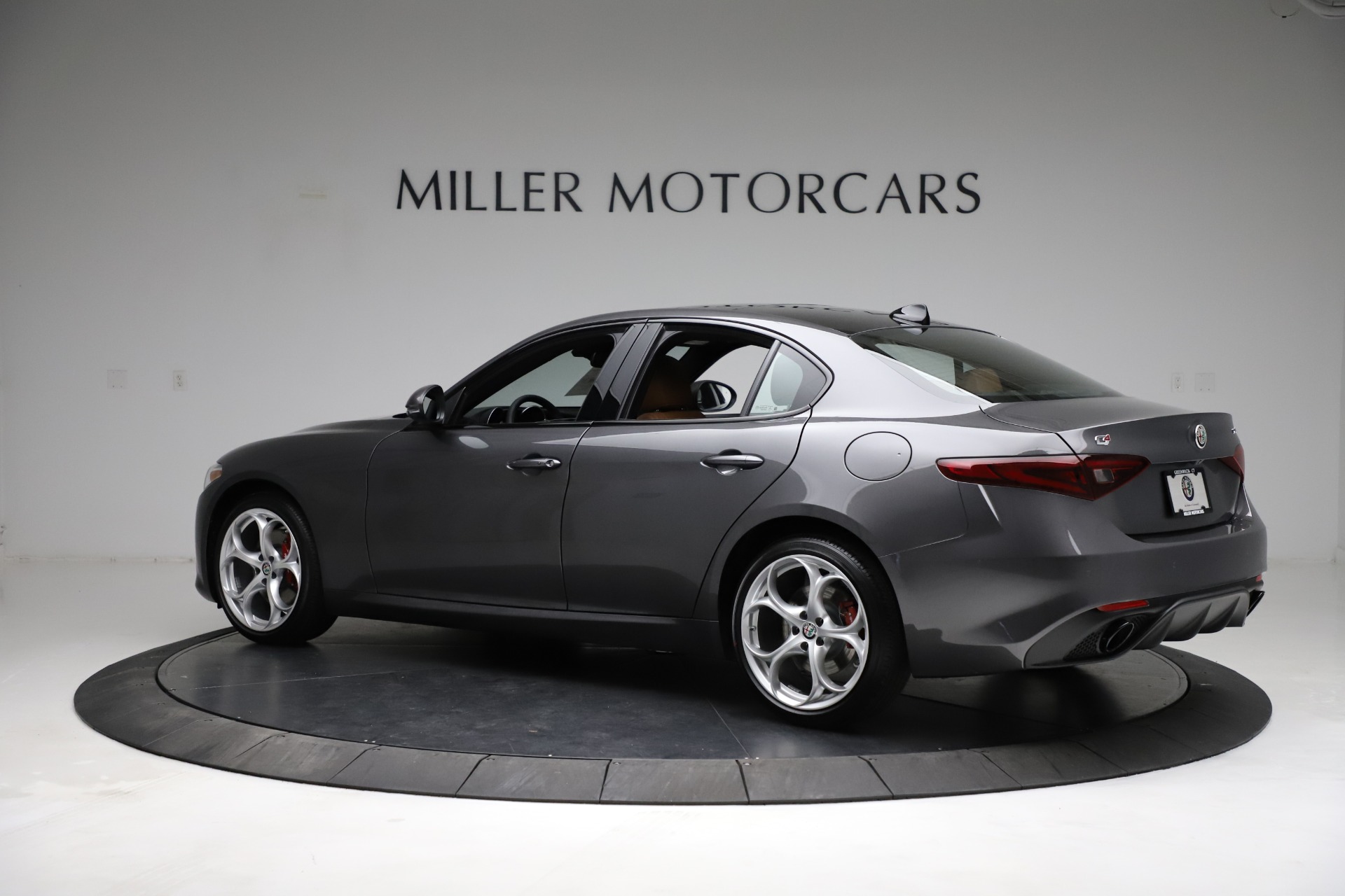 New-2021-Alfa-Romeo-Giulia-Ti-Sport-Q4