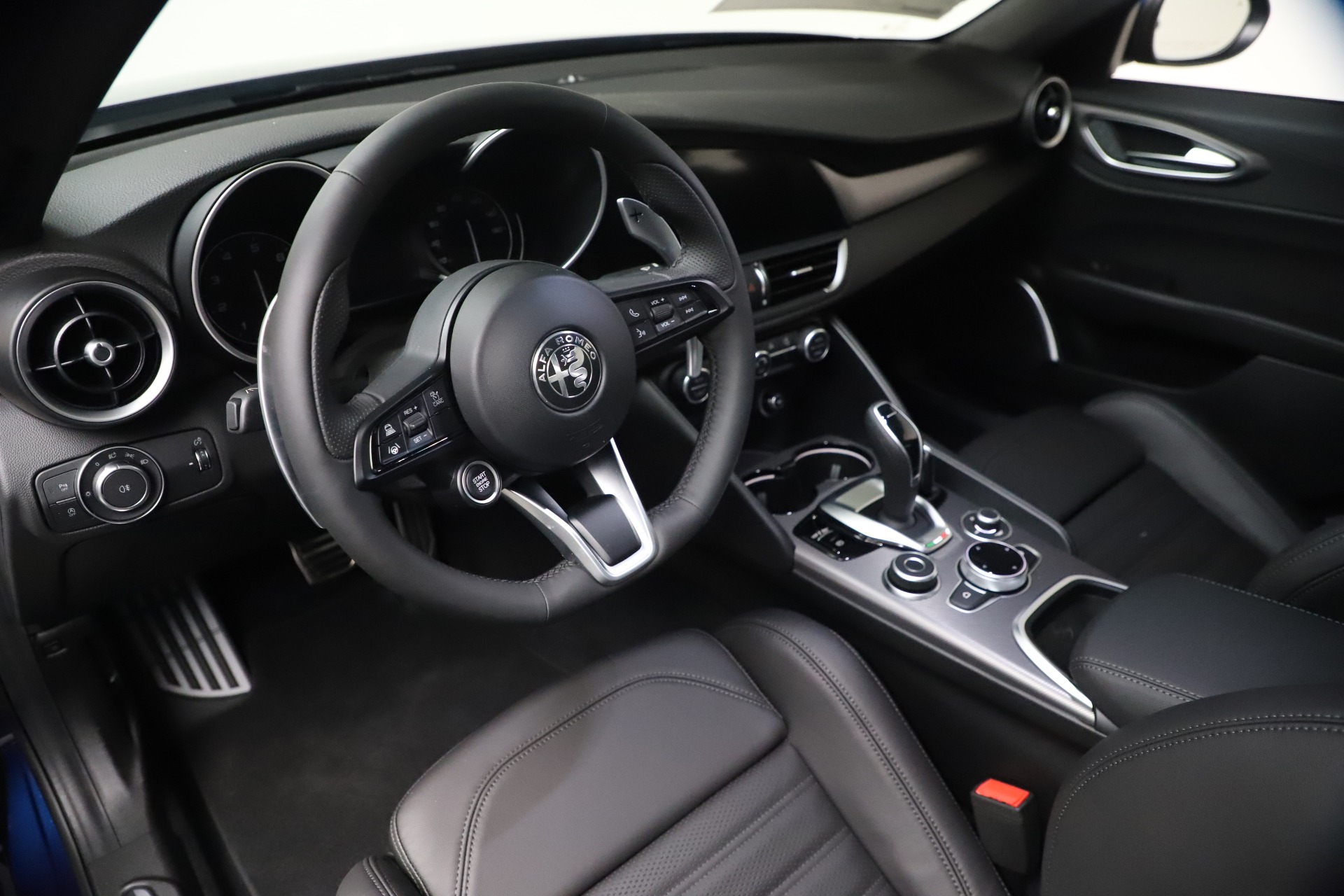 New-2021-Alfa-Romeo-Giulia-Ti-Sport-Q4