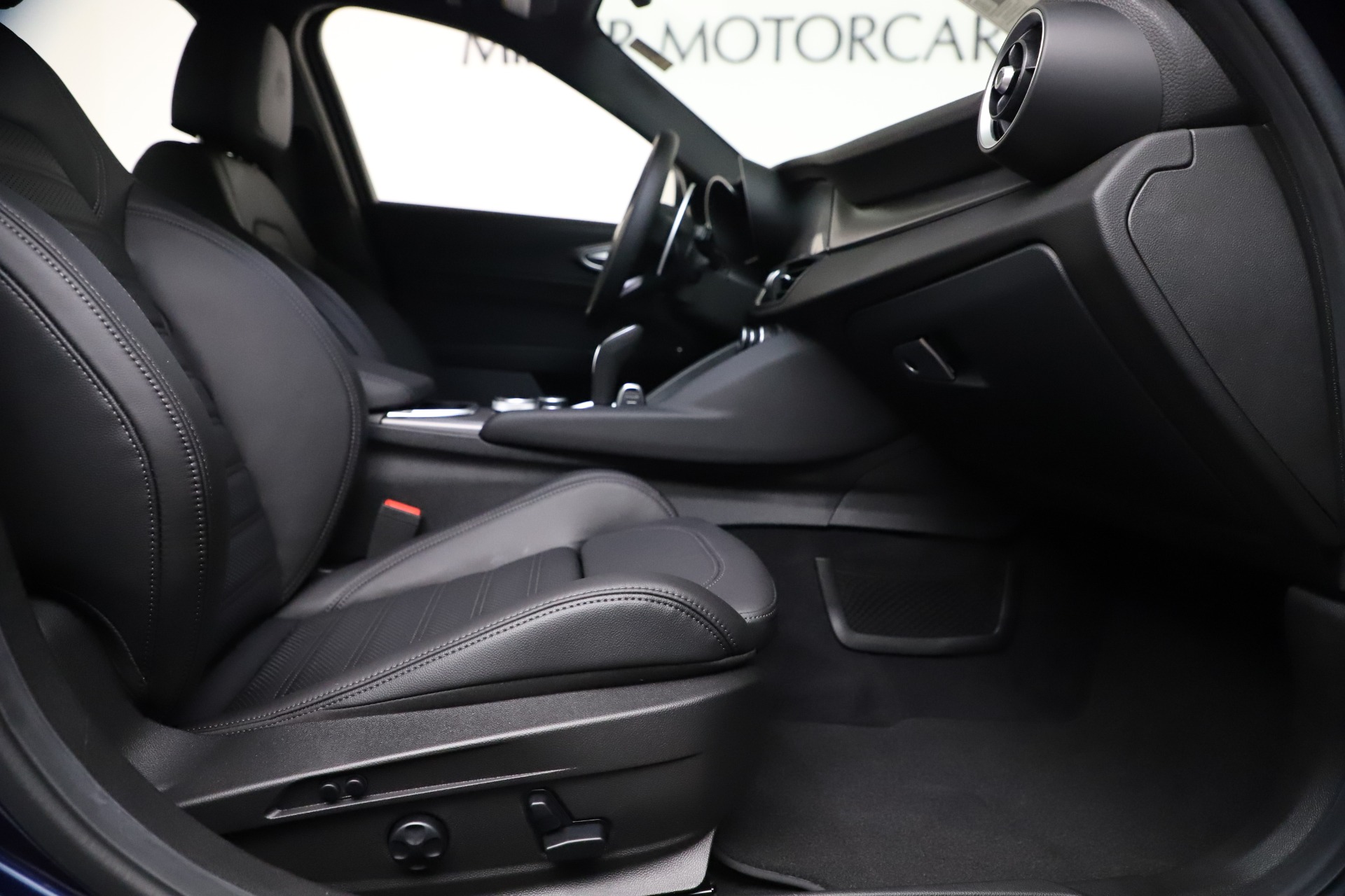 New-2021-Alfa-Romeo-Giulia-Ti-Sport-Q4