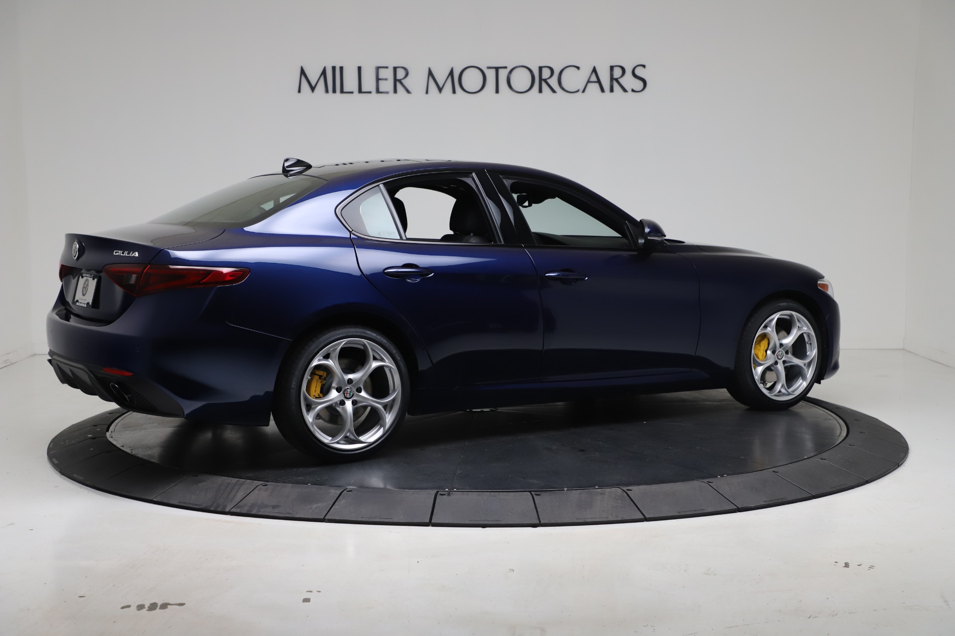 New-2021-Alfa-Romeo-Giulia-Ti-Sport-Q4