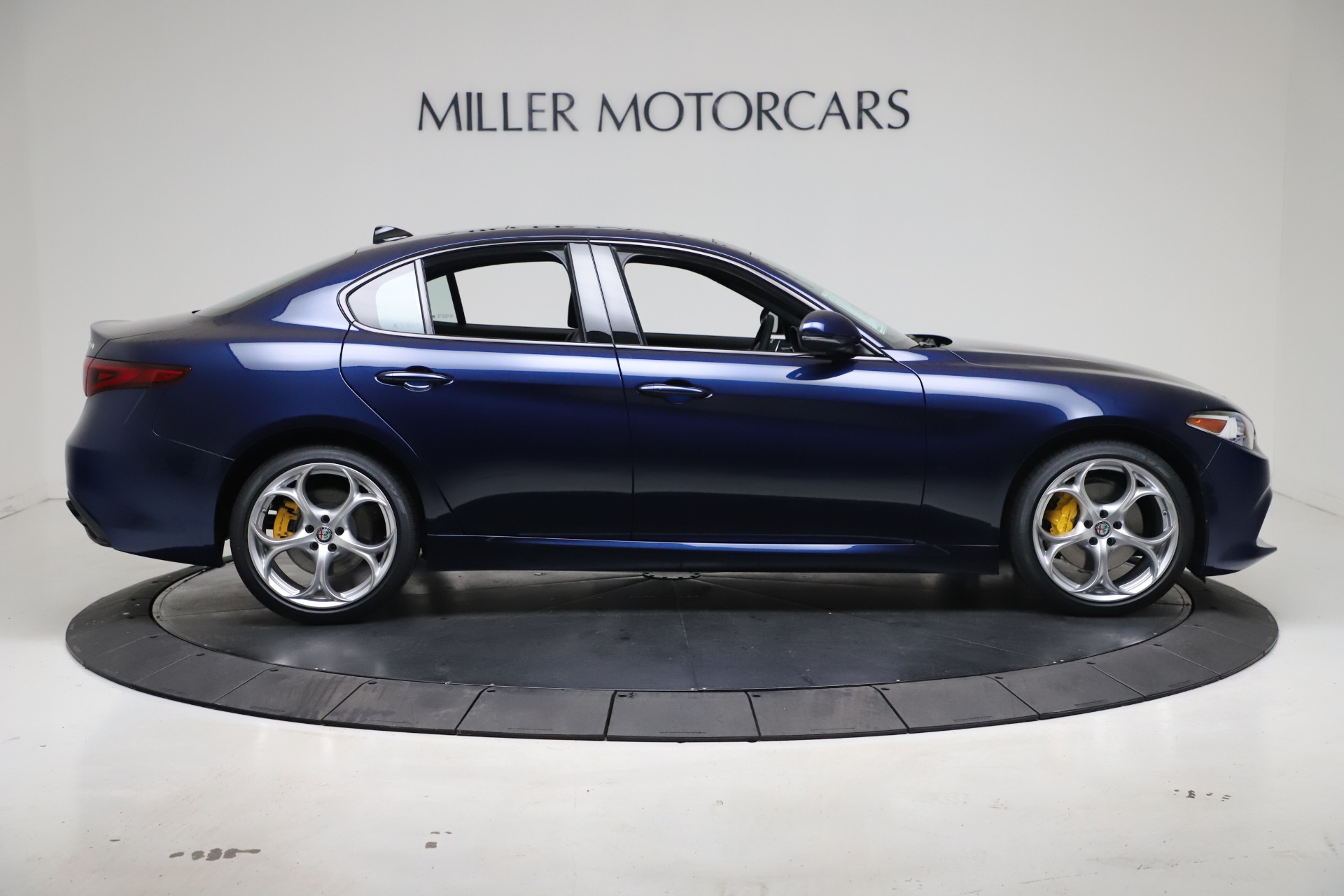 New-2021-Alfa-Romeo-Giulia-Ti-Sport-Q4