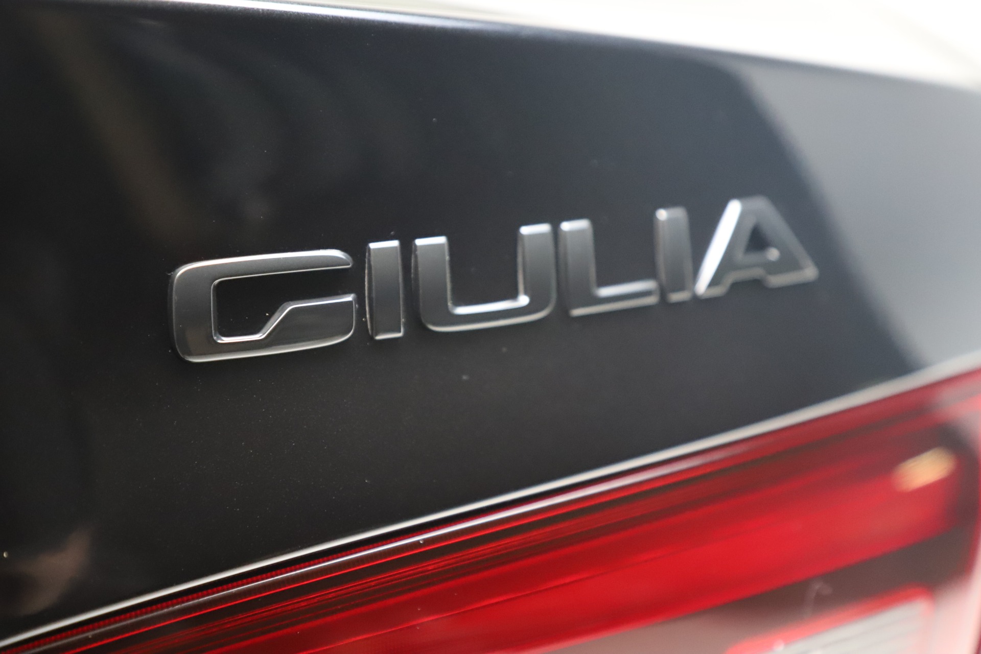 New-2021-Alfa-Romeo-Giulia-Ti-Sport-Q4