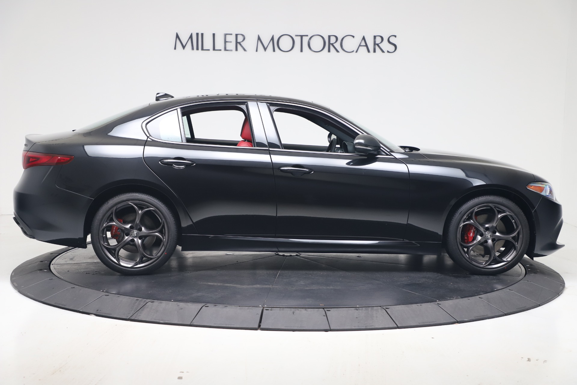 New-2021-Alfa-Romeo-Giulia-Ti-Sport-Q4