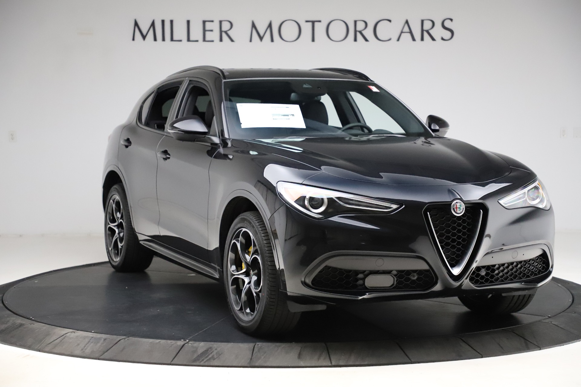 New-2021-Alfa-Romeo-Stelvio-Ti-Sport-Q4