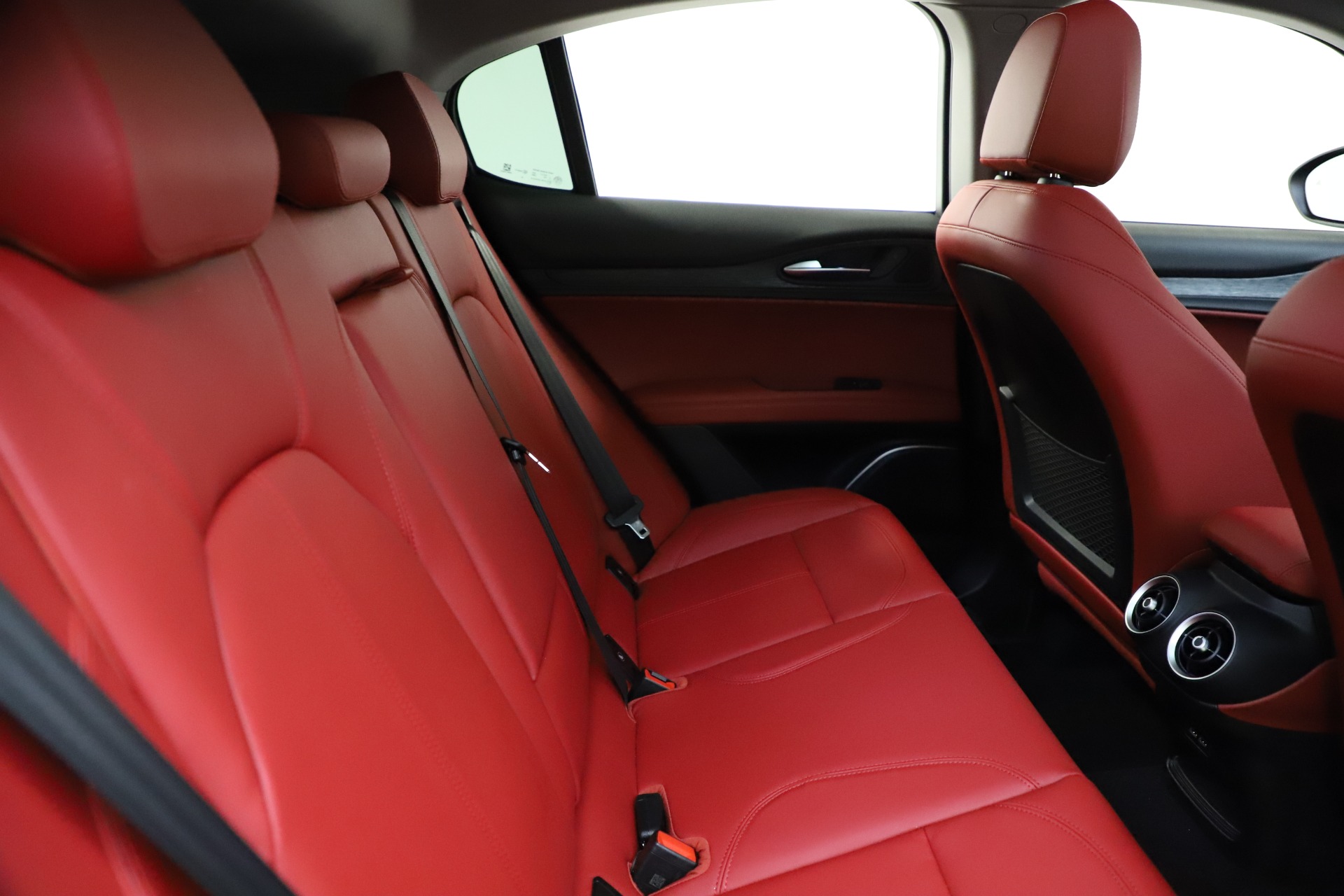 New-2021-Alfa-Romeo-Stelvio-Q4