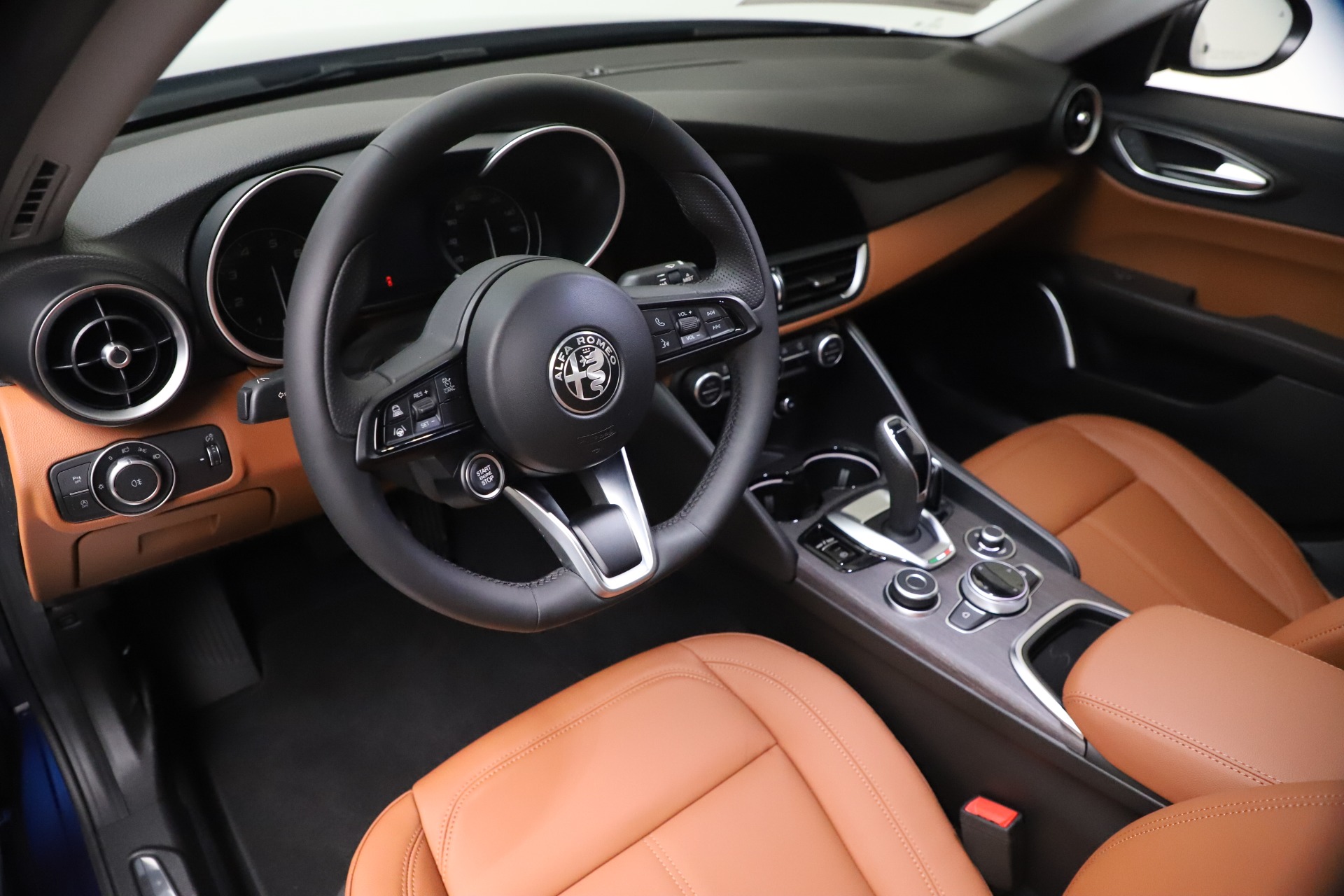 New-2021-Alfa-Romeo-Giulia-Ti-Q4